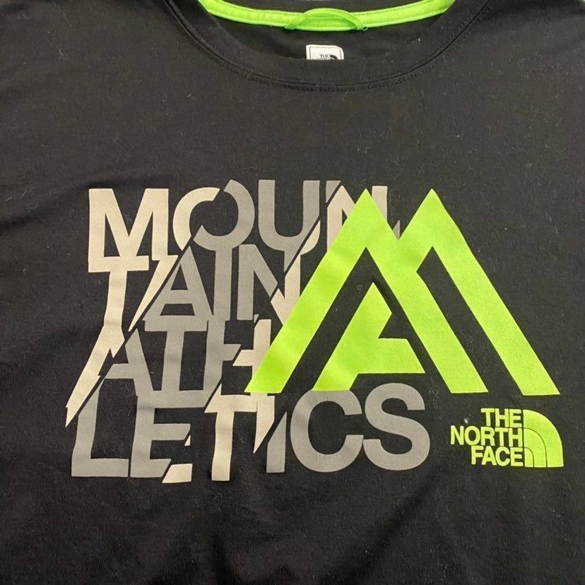 The North Face North Face Black Athletic Tee Men Medium Workout (G-26) Size US M / EU 48-50 / 2 - 2 Thumbnail