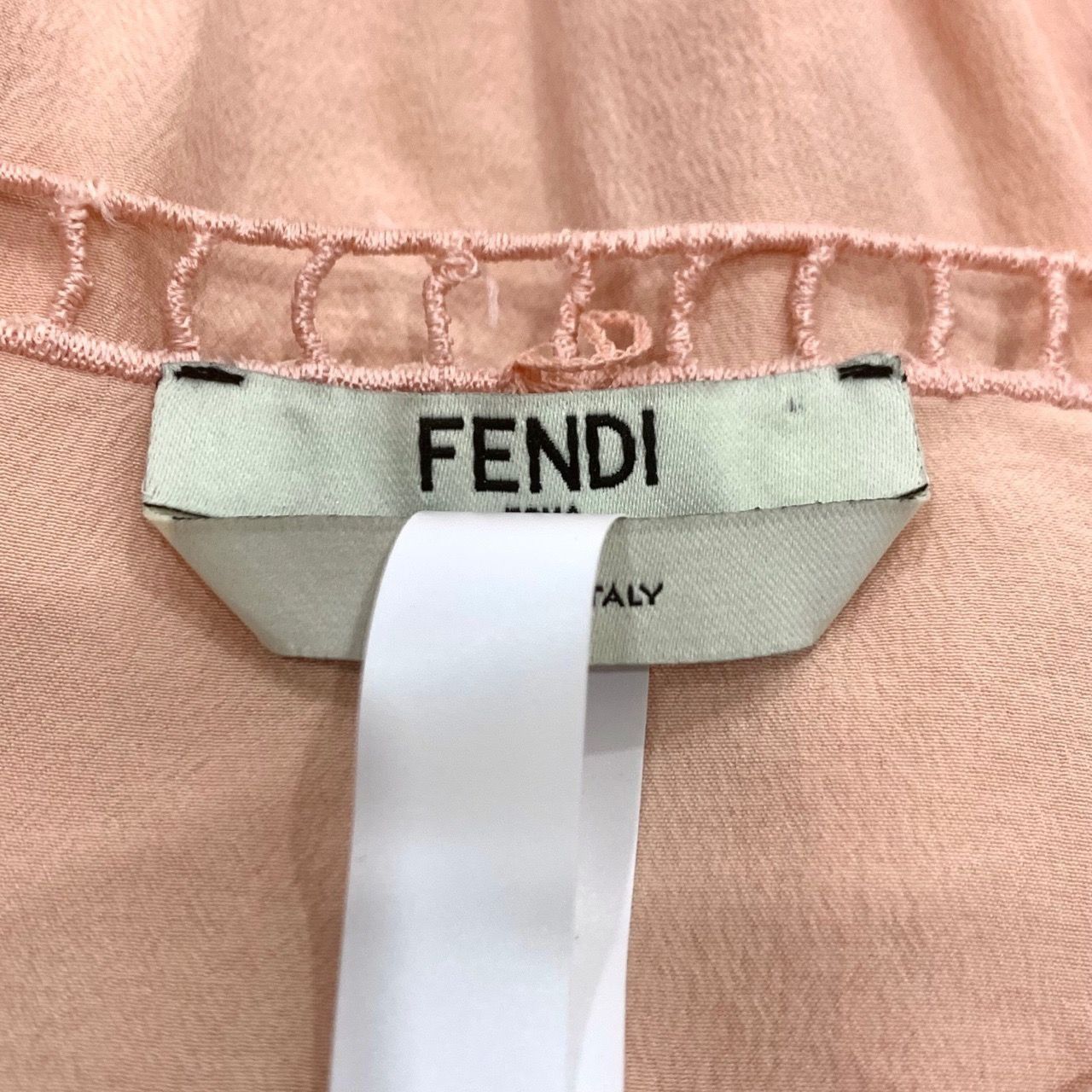Fendi [Fendi] Butterfly Cutout Apricot Square-Neck Silk Blouse 36/ Size XS / US 0-2 / IT 36-38 - 3 Thumbnail