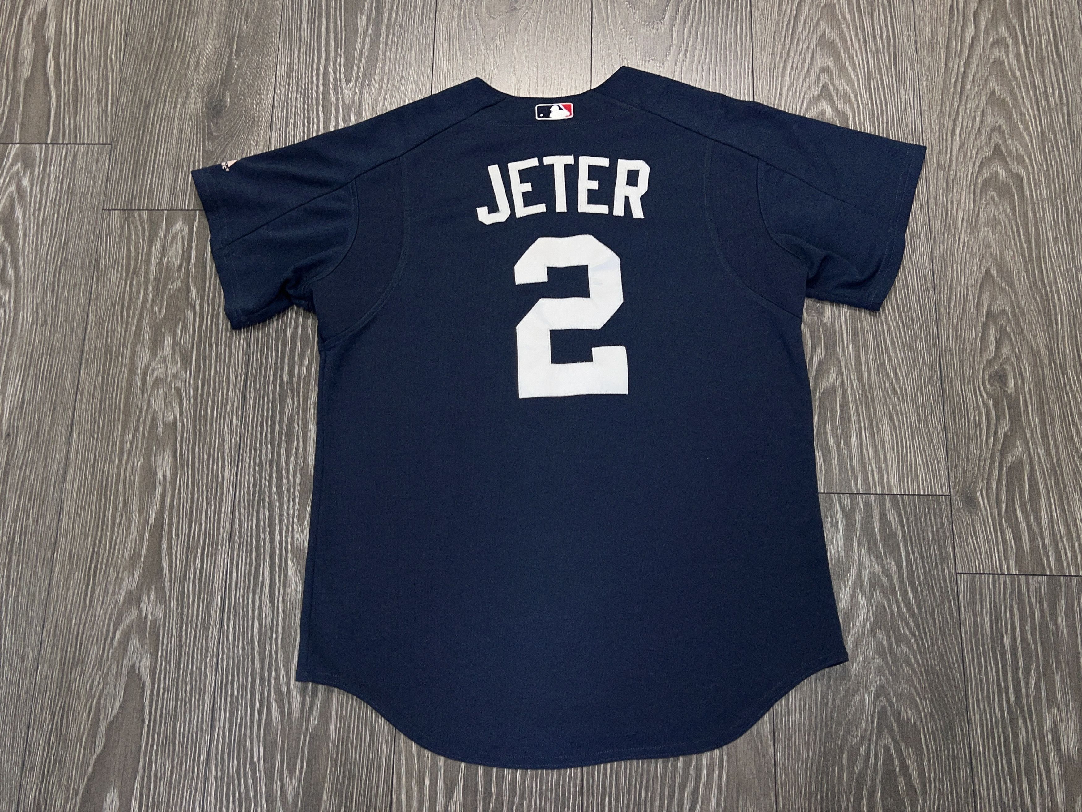 MLB Vintage New York Yankees #2 JETER Baseball Shirt Jersey M Size US M / EU 48-50 / 2 - 9 Thumbnail