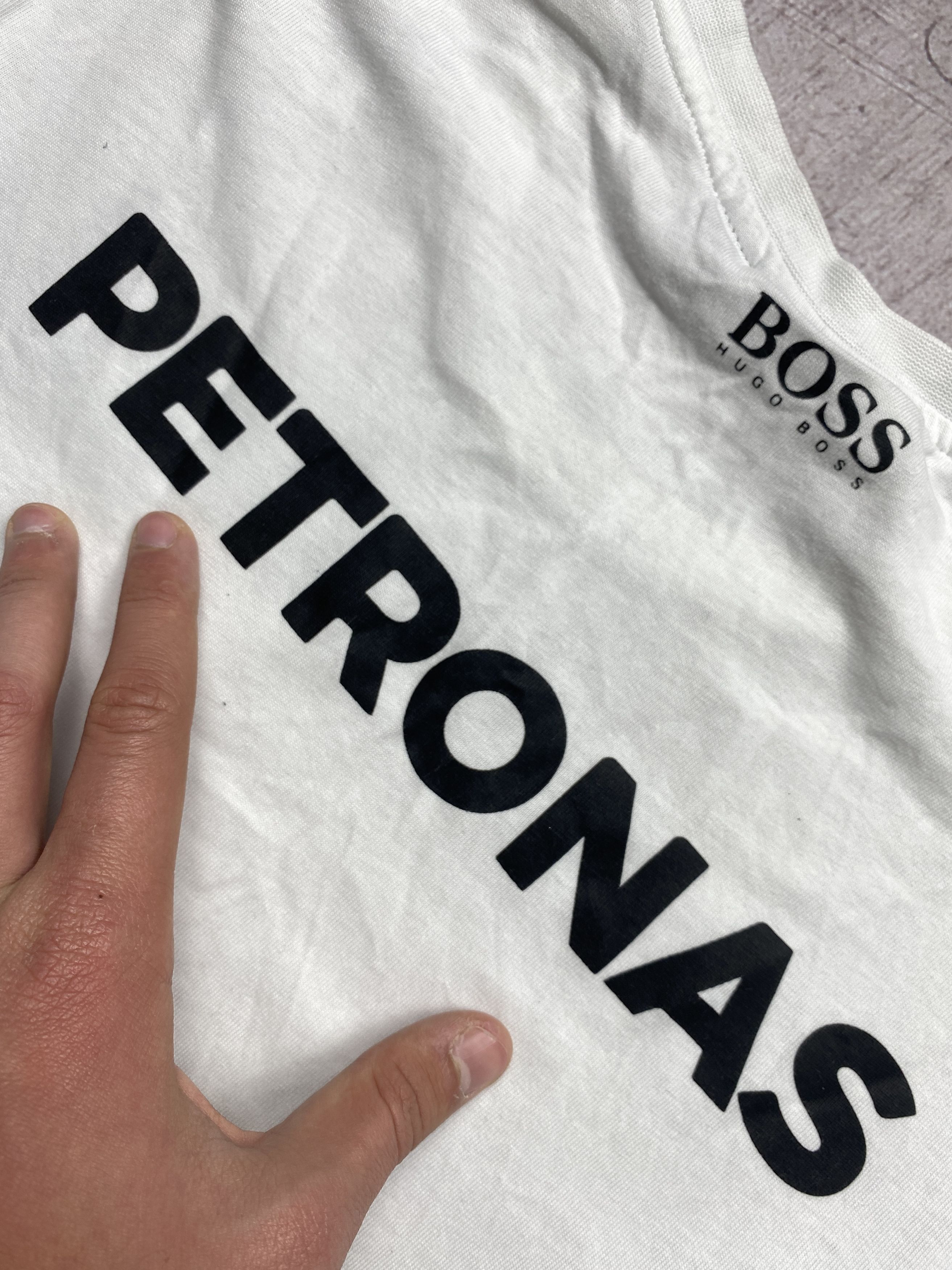 Hugo Boss × Mercedes-Benz Mercedes Benz AMG Petronas Hugo Boss Mens T-Shirt Size US XL / EU 56 / 4 - 8 Thumbnail