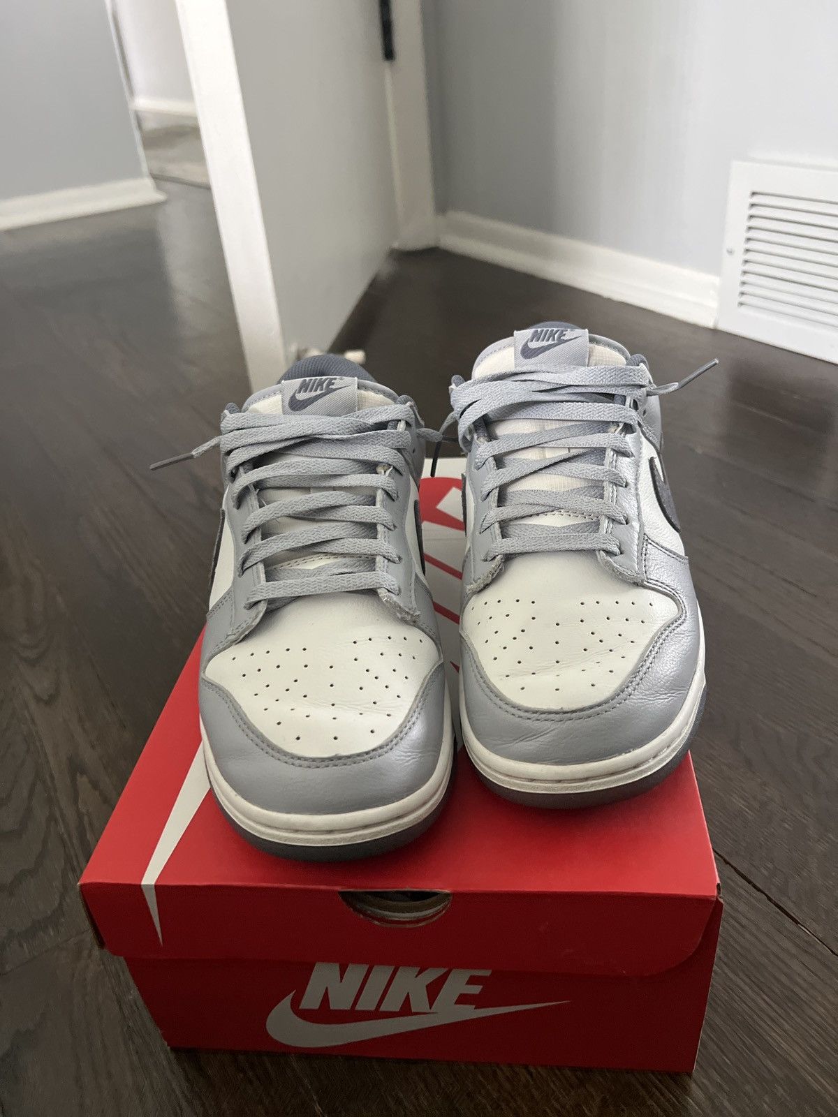Nike Nike Dunk Low Light Carbon Size US 10.5 / EU 43-44 - 3 Thumbnail