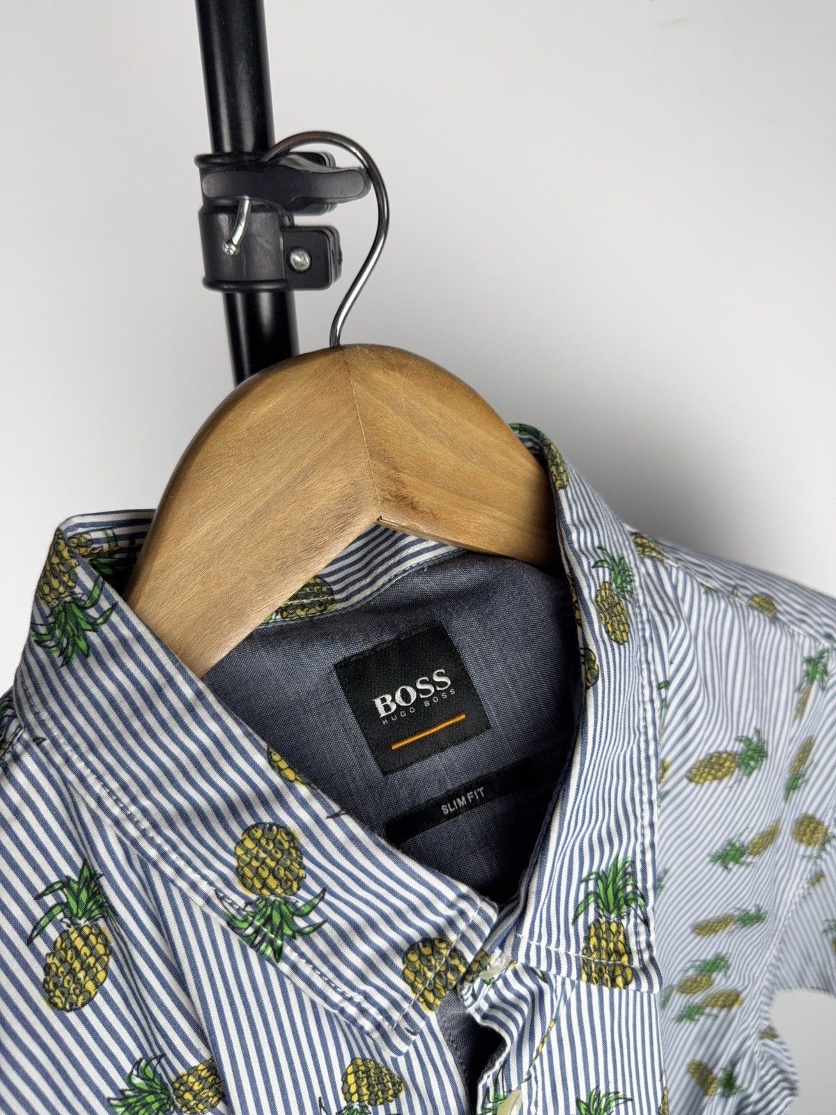 Hugo Boss Luxury 00s BOSS Hugo Boss Pineapple Stripe Shirt XL Slim Size US L / EU 52-54 / 3 - 6 Thumbnail