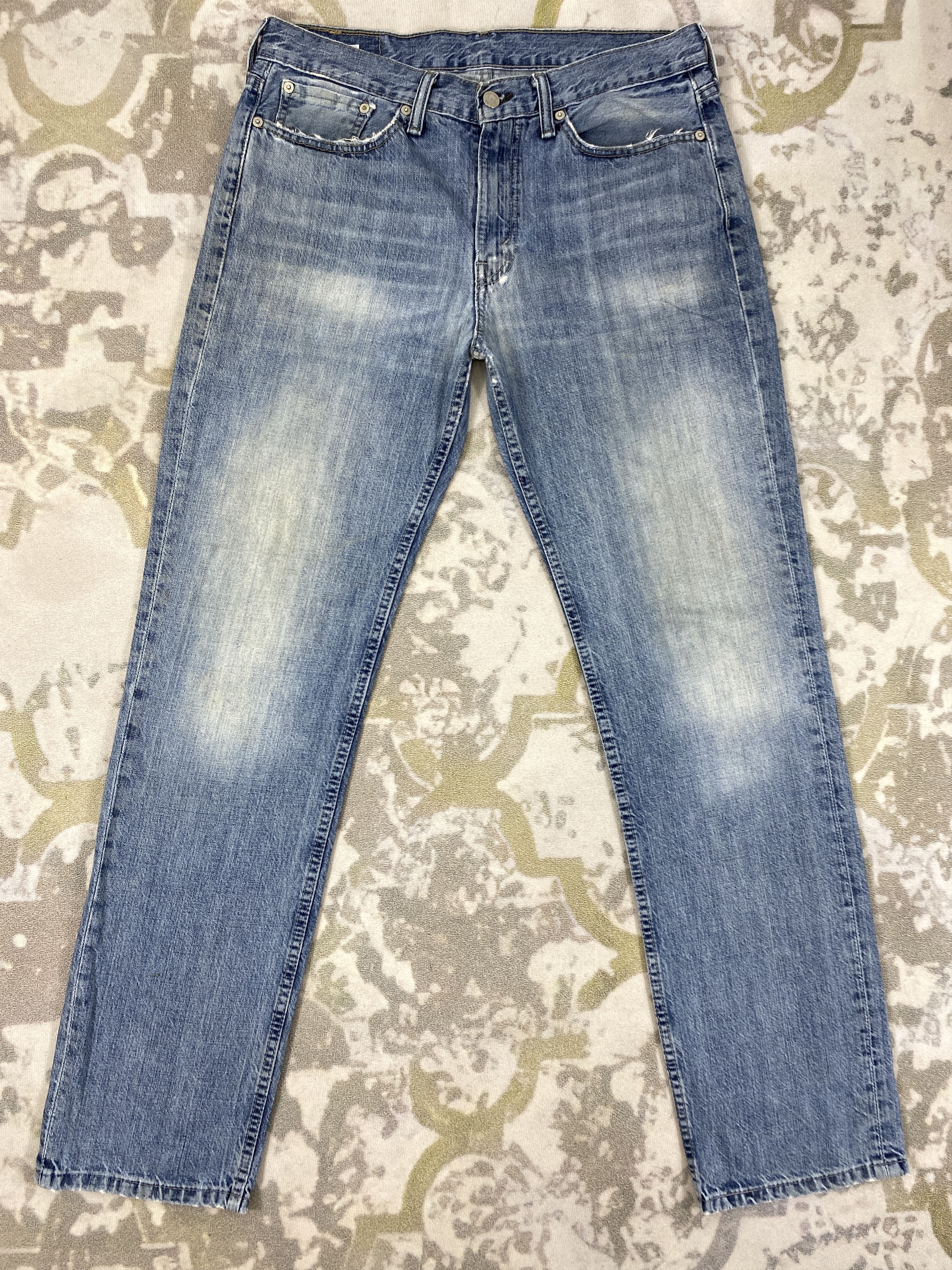 Levi's Distressed Light Wash Vintage Levi's 514 34x33 Denim -JN2082 Size US 34 / EU 50 - 1 Thumbnail