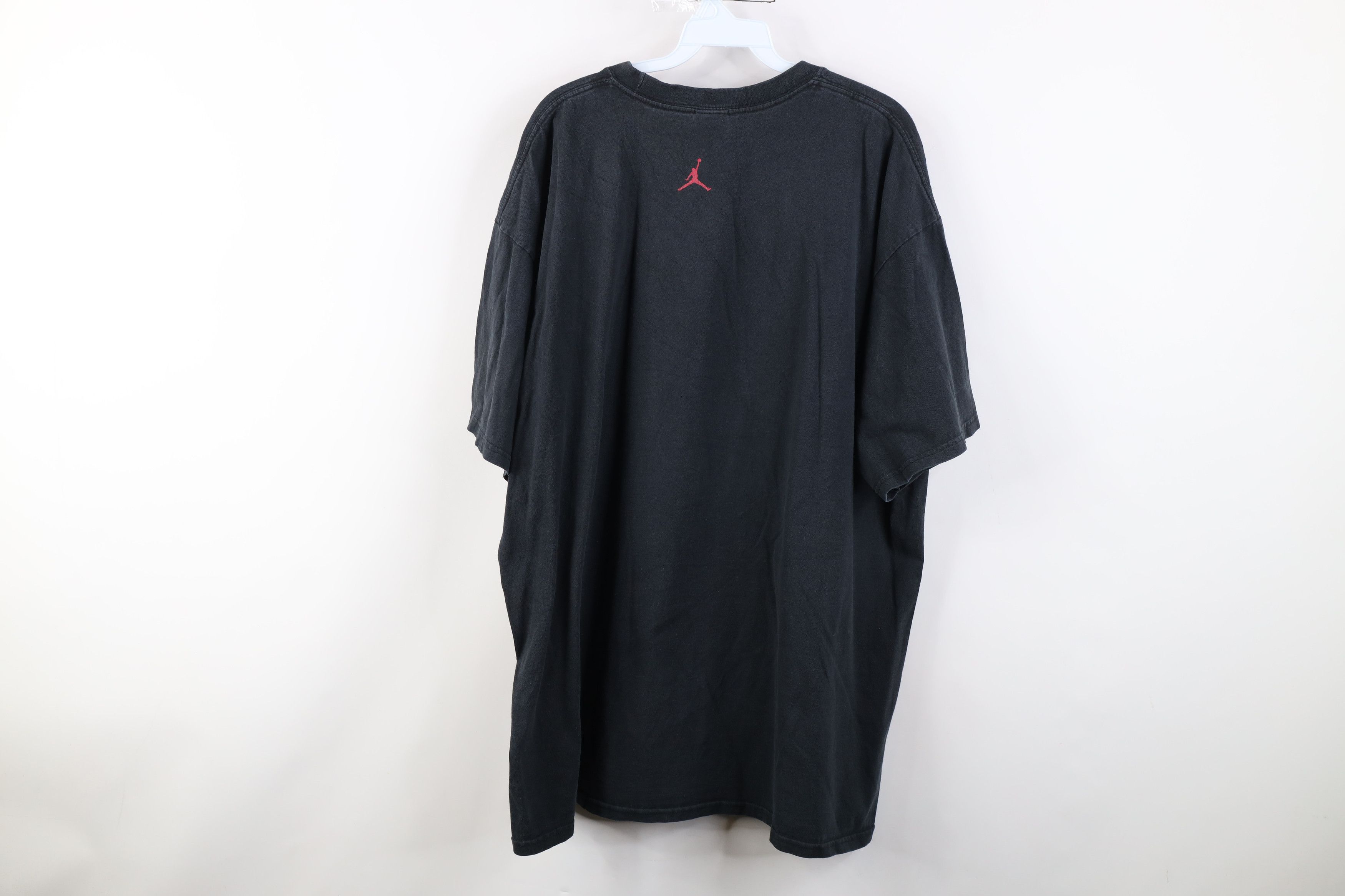 Nike Vintage Nike Air Jordan Spell Out Fly Jumpman Wings T-Shirt Size US XL / EU 56 / 4 - 13 Thumbnail