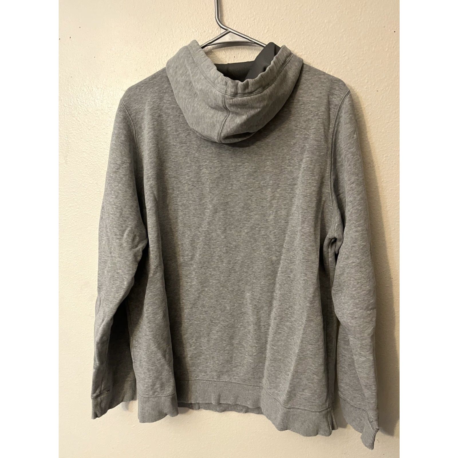 Under Armour Under Armour Hoodie Mens Size M Gray Logo Fleece Pullover Knit Crew Neck 90s Classic Size US M / EU 48-50 / 2 - 3 Thumbnail