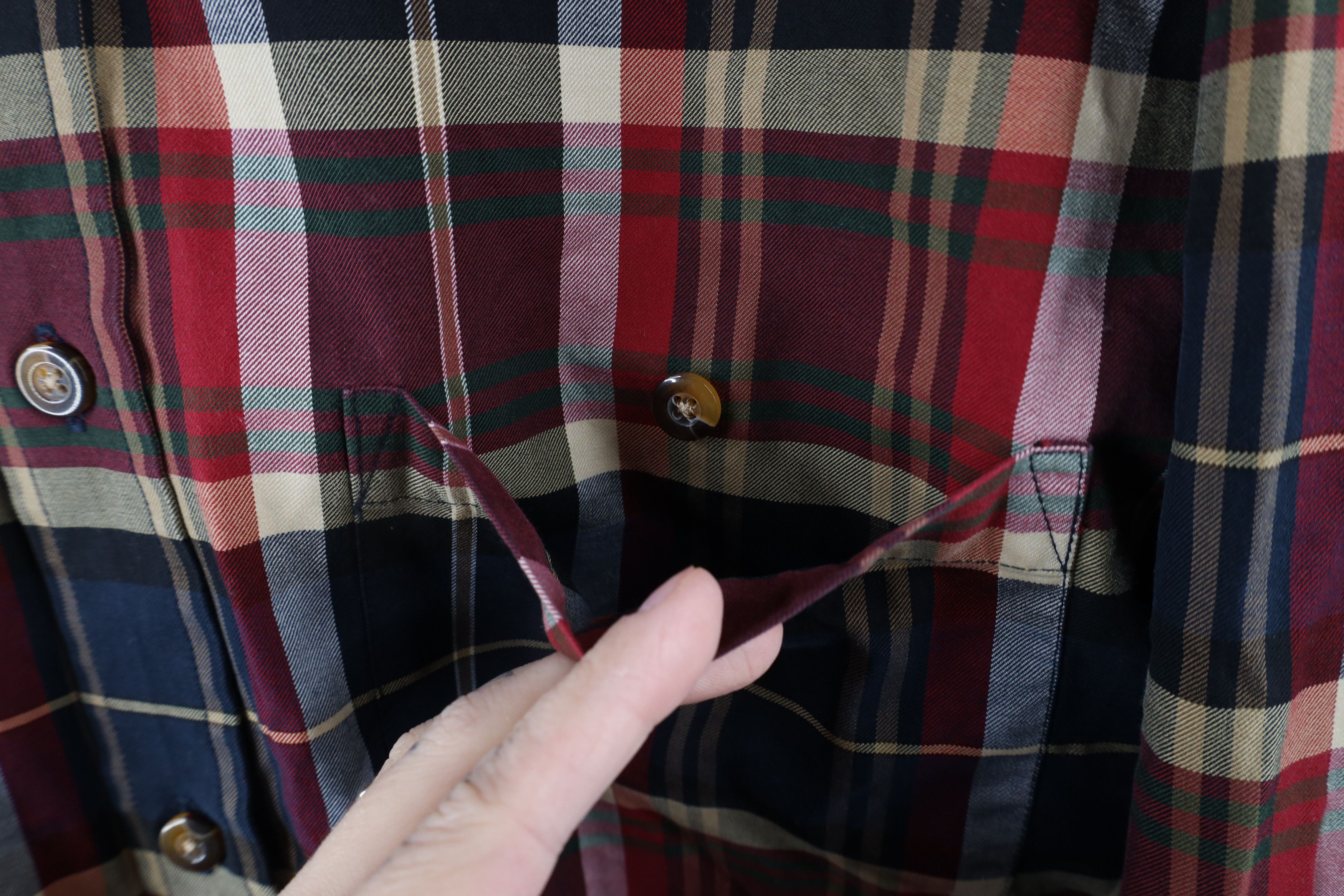 Orvis × Vintage Vintage Orvis Rainbow Plaid Heavyweight Button Down Shirt Size US M / EU 48-50 / 2 - 5 Thumbnail