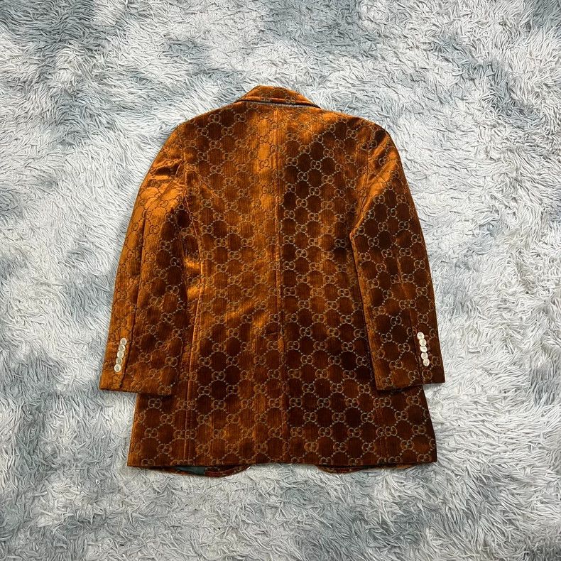 Gucci GucciFull-printed logo jacket 2503-Nextarrow Size US S / EU 44-46 / 1 - 4 Thumbnail