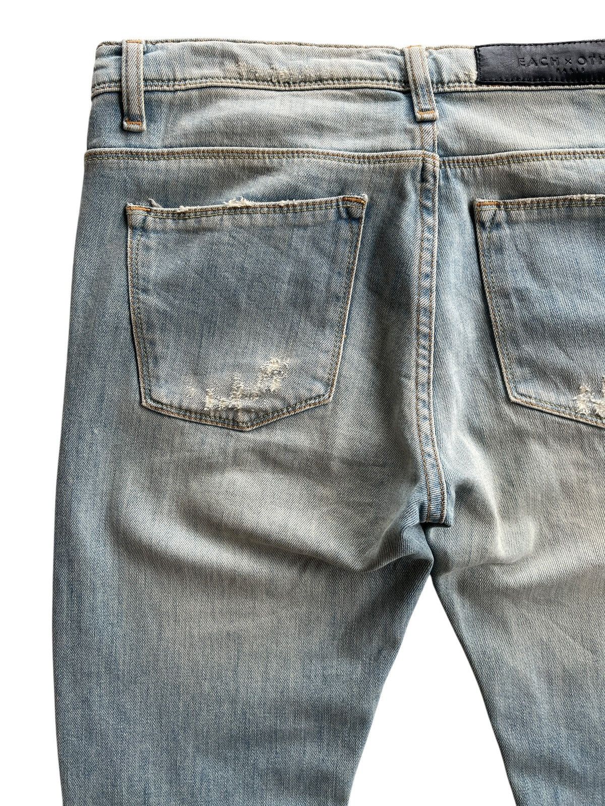 EACH x OTHER Each X Other Paris Boyfriend Distressed Jeans Size 31" - 8 Thumbnail
