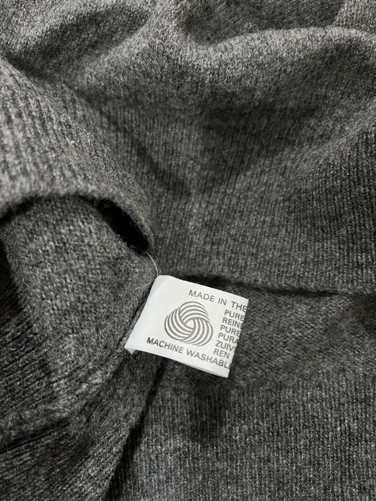 Burberry × Vintage Burberry Pure Lambswool Knitwear Size US M / EU 48-50 / 2 - 9 Thumbnail