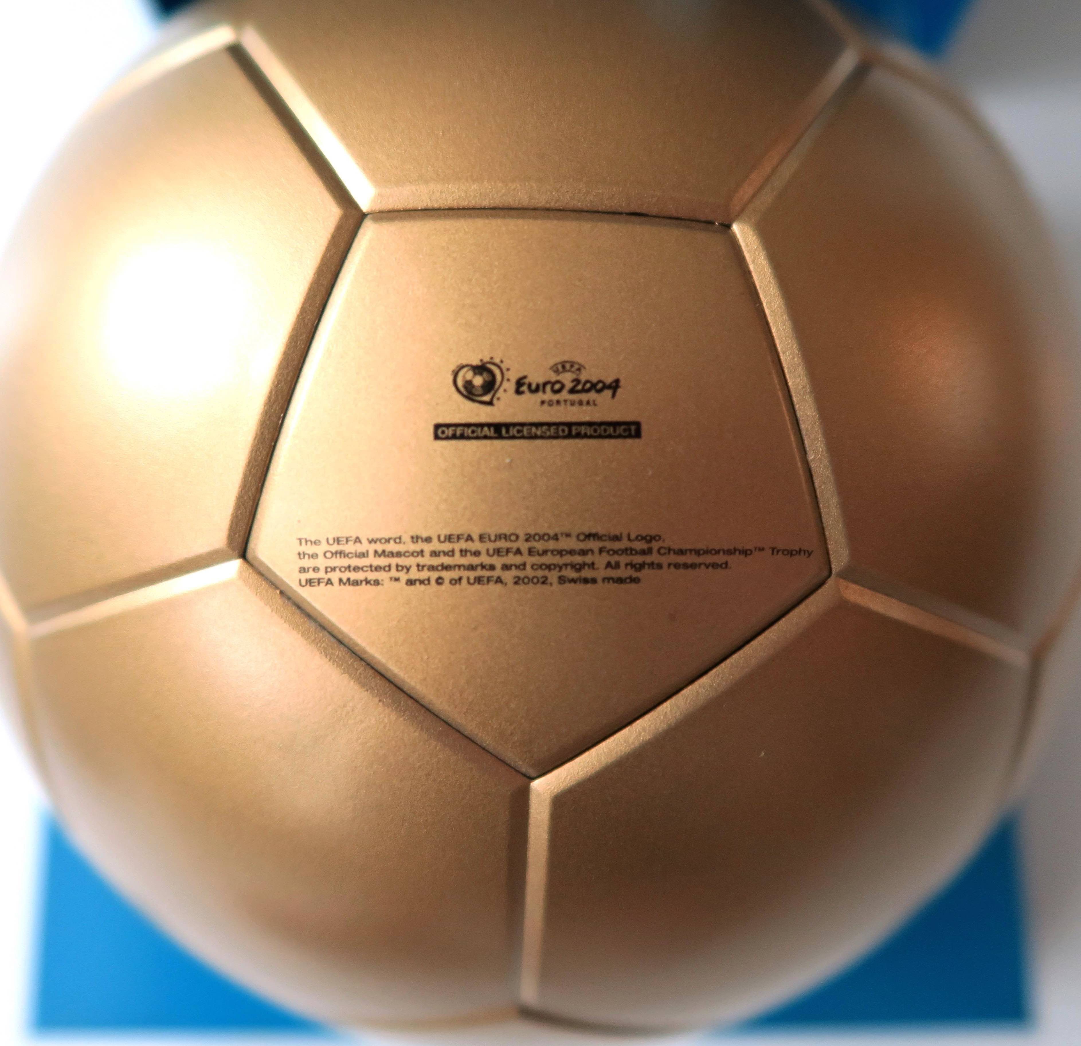 Swatch Swatch x UEFA Limited Euro 2004 Commemorative Watch Size ONE SIZE - 14 Thumbnail