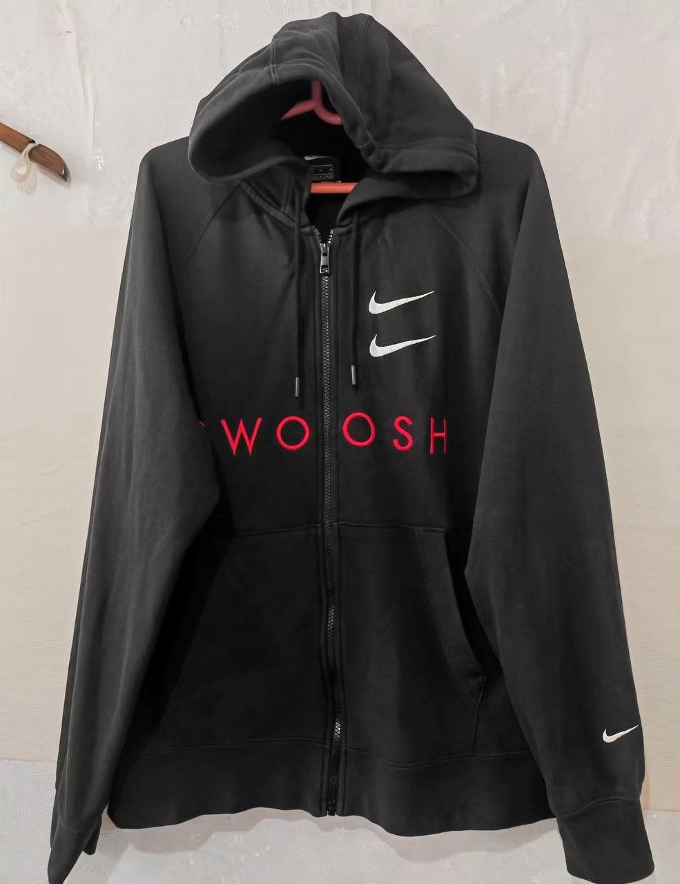 Nike Men's Nike Swoosh hoodie with double Swoosh embroidery Size US XL / EU 56 / 4 - 1 Thumbnail