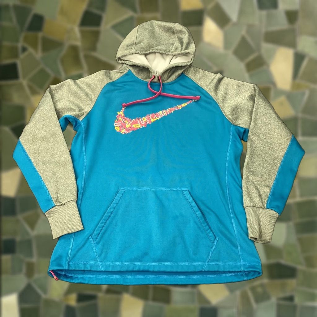 Nike Nike Therma Hoodie Womens M Blue Gray Swoosh Just Do It Thumbholes Crew Neck Pullover Thermal Fleece Pockets Graphic Print Colorblock Size M / US 6-8 / IT 42-44 - 1 Thumbnail