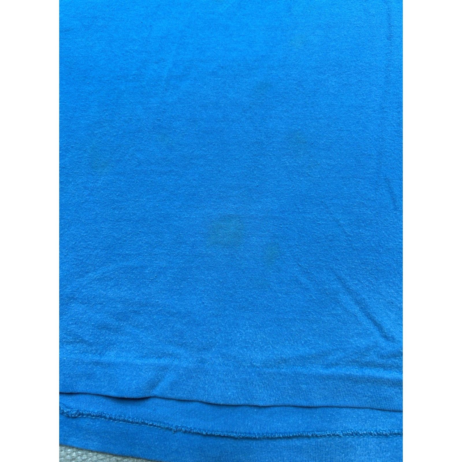 Hanes **80s Vintage Hanes Blue XL T-Shirt** User: Vintage 80s Hanes Blue XL T-Shirt Size US XL / EU 56 / 4 - 5 Thumbnail