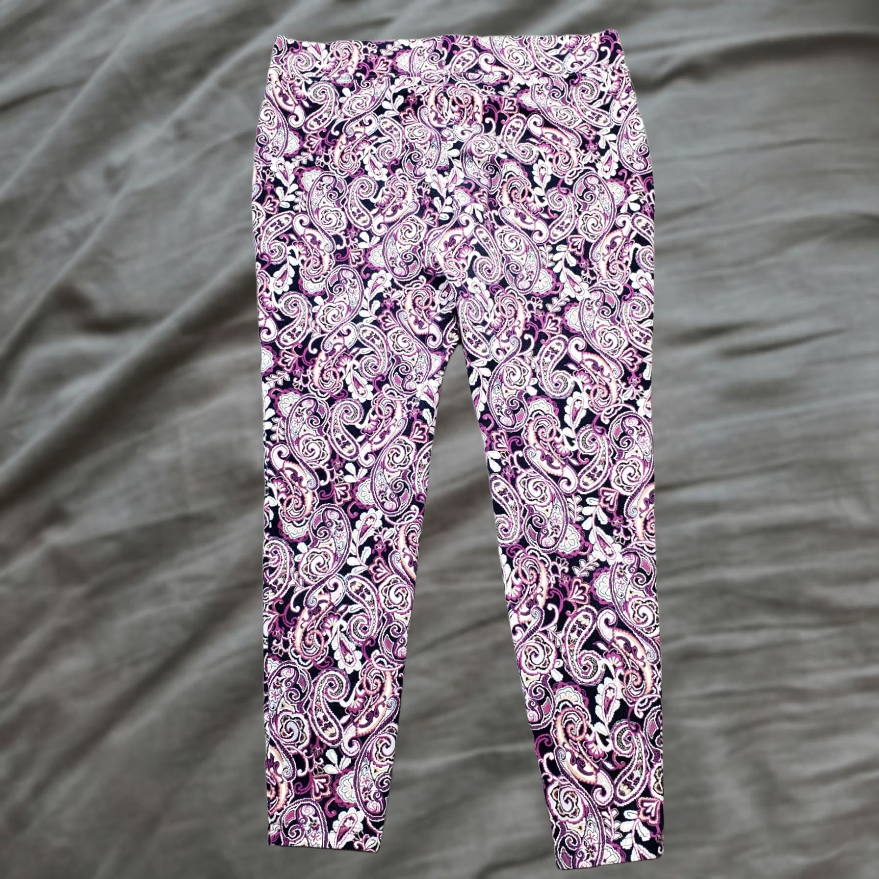 Lands' End Lands' End Womens L Leggings Multi Paisley Print High Waist Shaping Skinny Stretch Size 36" / US 14 / IT 50 - 1 Thumbnail