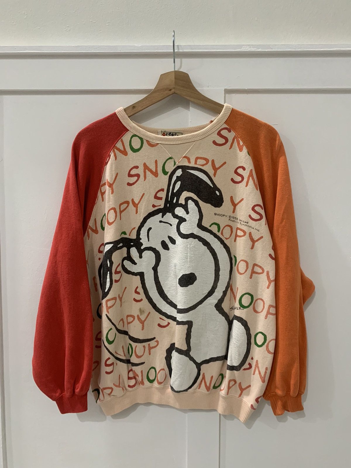Vintage overprint peanuts pullover sweatshirt