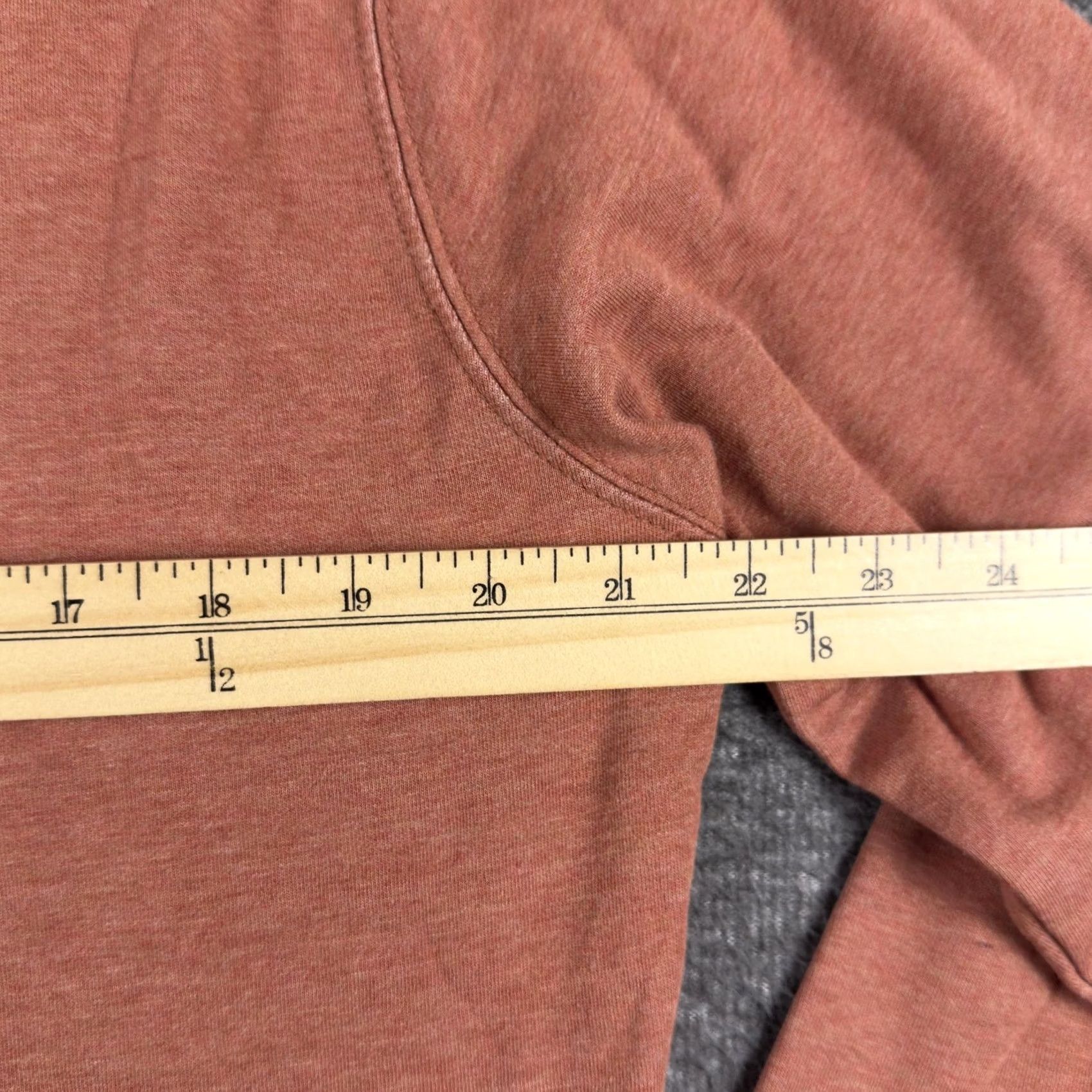 johnnie-O johnnie-O Orange 1/4 Zip Mock Neck Pullover Sweatshirt Mens Medium Golf Sully Size US M / EU 48-50 / 2 - 7 Thumbnail