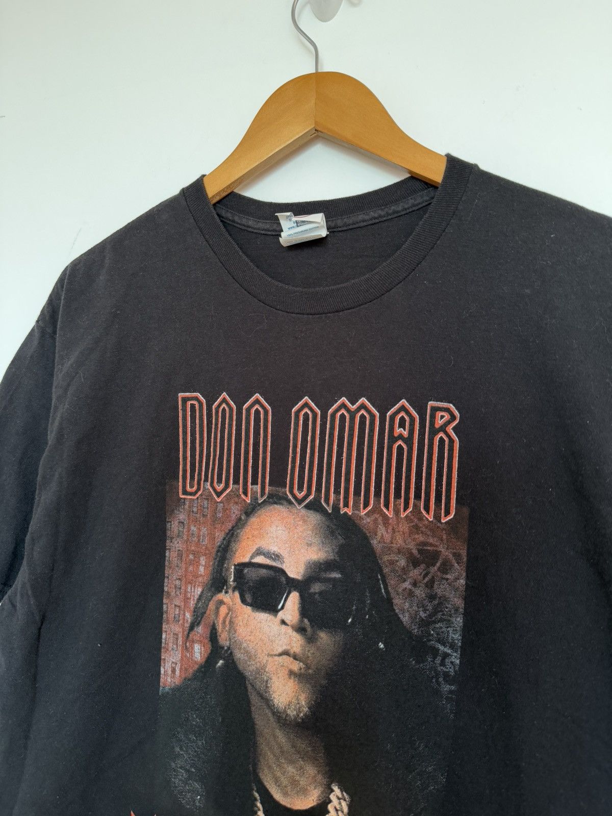 Band Tees Don Omar Back To Reggaeton US Tour Graphic Tee XL Latin Trap Size US XL / EU 56 / 4 - 4 Thumbnail