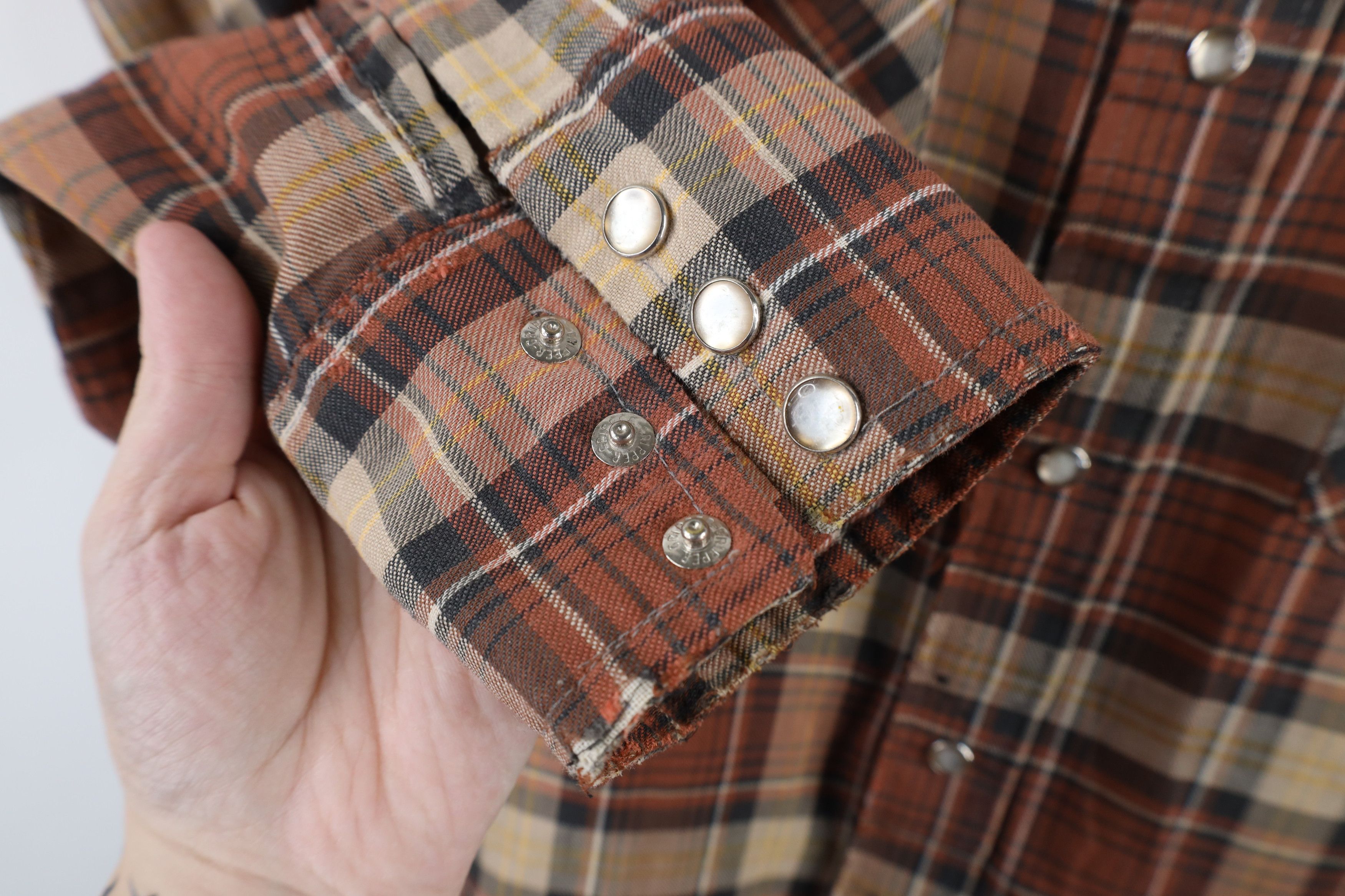 Vintage Vintage 70s Streetwear Western Rodeo Snap Button Shirt USA Size US L / EU 52-54 / 3 - 6 Thumbnail