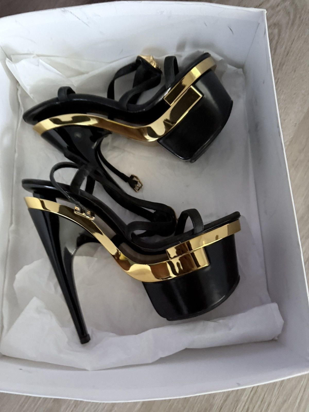Designer × Versace Triple Platform Swarovski Accented Medusa Size US 7 / IT 37 - 3 Thumbnail