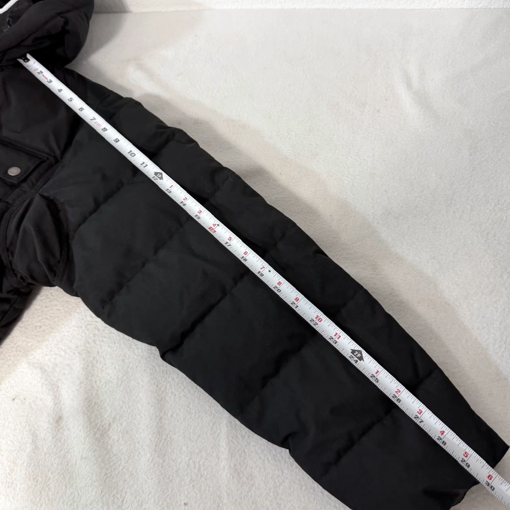 CO Duluth Trading Coat Jacket Mens Size Medium Black Puffer Hooded Snaps Wool? Nylon? (Note: original title did not include wool) Size US M / EU 48-50 / 2 - 4 Thumbnail