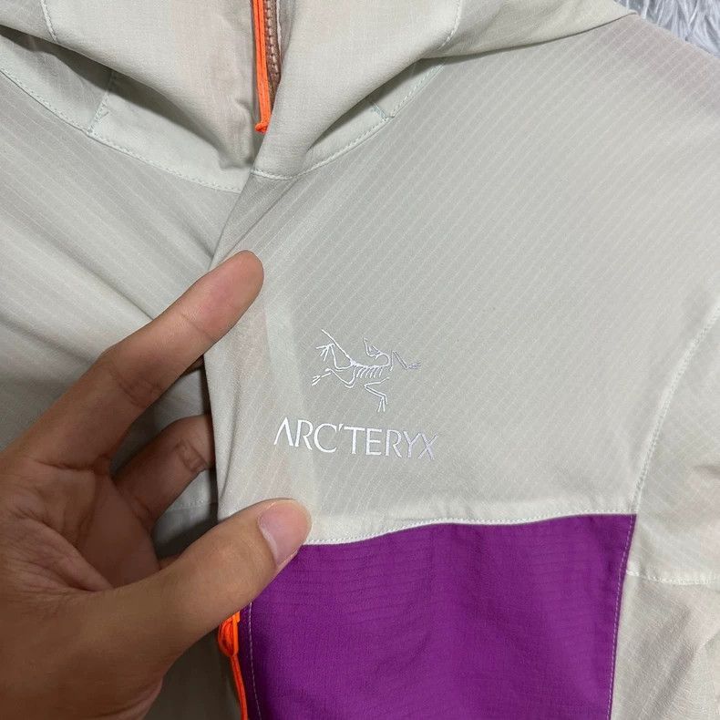 Arc'teryx Arcteryx Squamish Hoody Wind Jacket Size US S / EU 44-46 / 1 - 3 Thumbnail