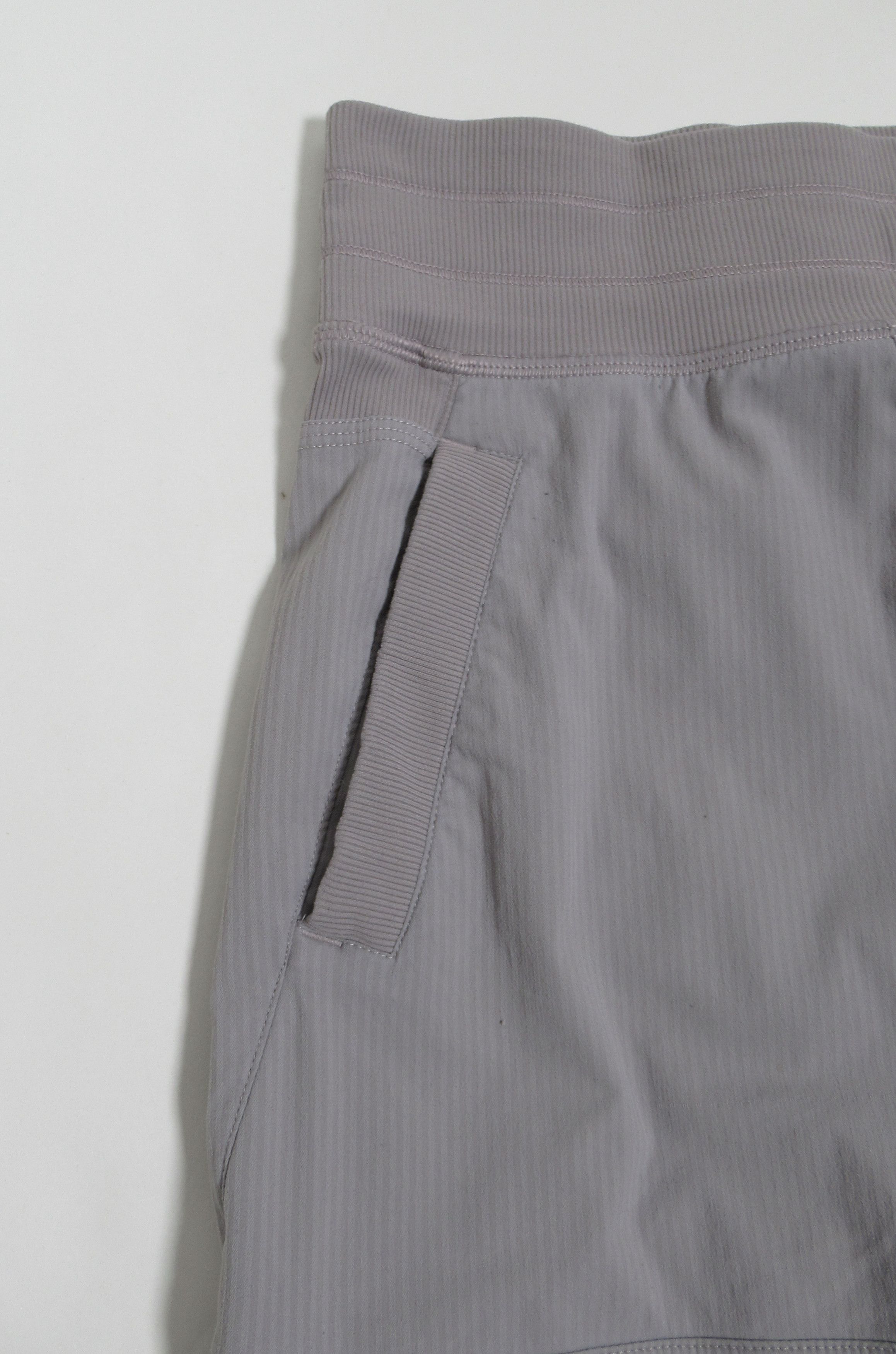 Lululemon Lululemon Women's Studio Pant III (Regular) Fossil Swift 6 Size 28" / US 6 / IT 42 - 5 Thumbnail