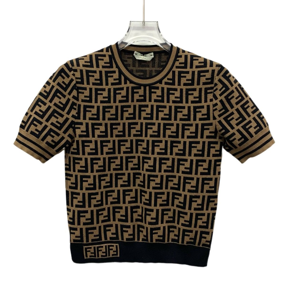 Fendi Fendi All-over Letter Logo Short Sleeve Knit Top K26WX Size XS / US 0-2 / IT 36-38 - 1 Thumbnail