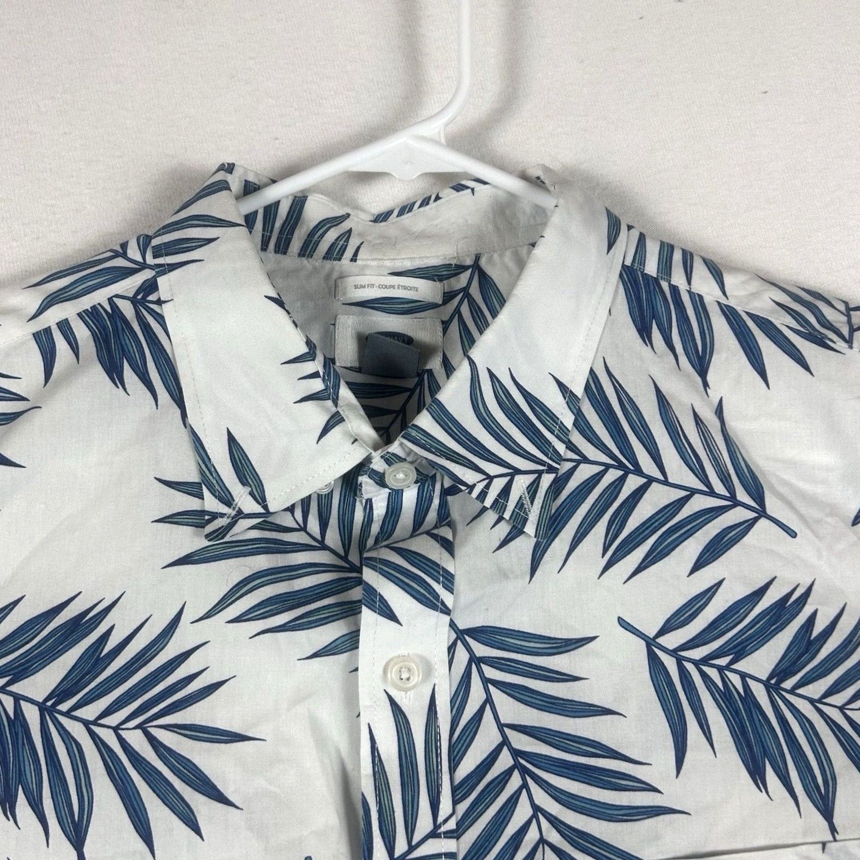 Old Navy Old Navy Button-Up Hawaiin Shirt Mens XL Resort Slim Jungle Cotton Tropical S/S Size US XL / EU 56 / 4 - 2 Thumbnail
