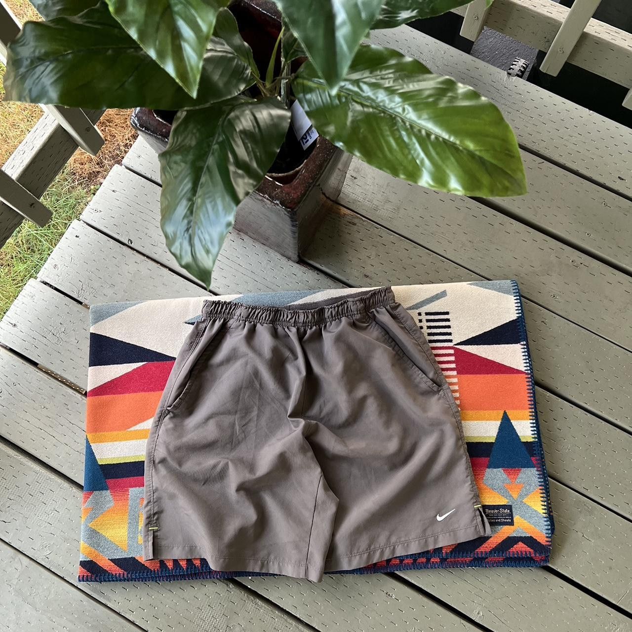 Nike × Vintage Vintage Nike shorts Size US 28 / EU 44 - 1 Thumbnail