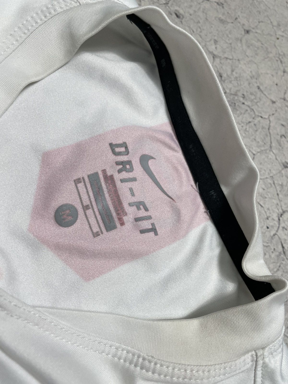 Nike × Vintage Vintage Nike England Team Y2K Drill Football Jersey Size US M / EU 48-50 / 2 - 7 Thumbnail