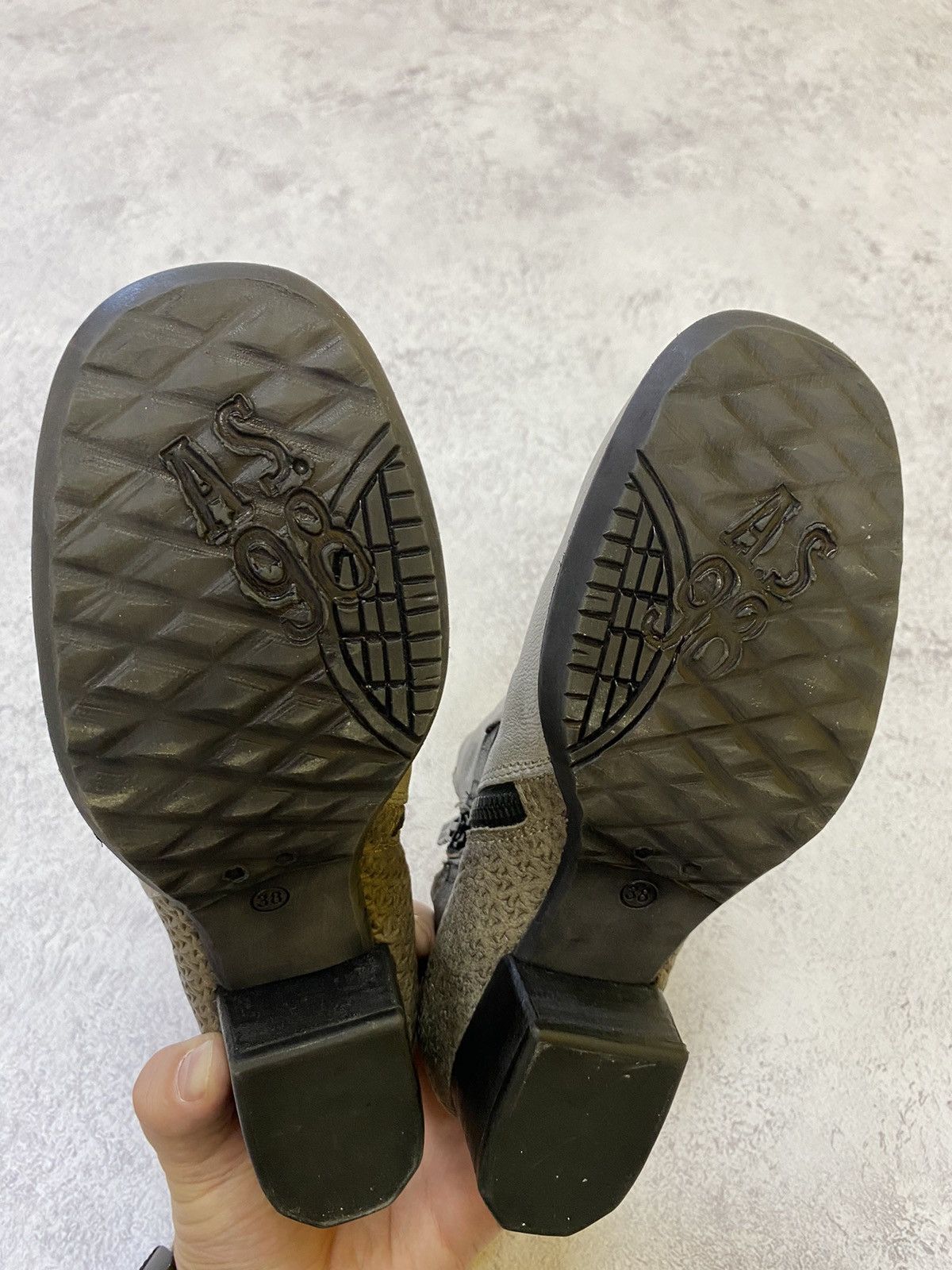A.S.98 Womens A.S. 98 Distressed Grey Leather Shoes Size 38 Size US 8 / IT 38 - 11 Thumbnail