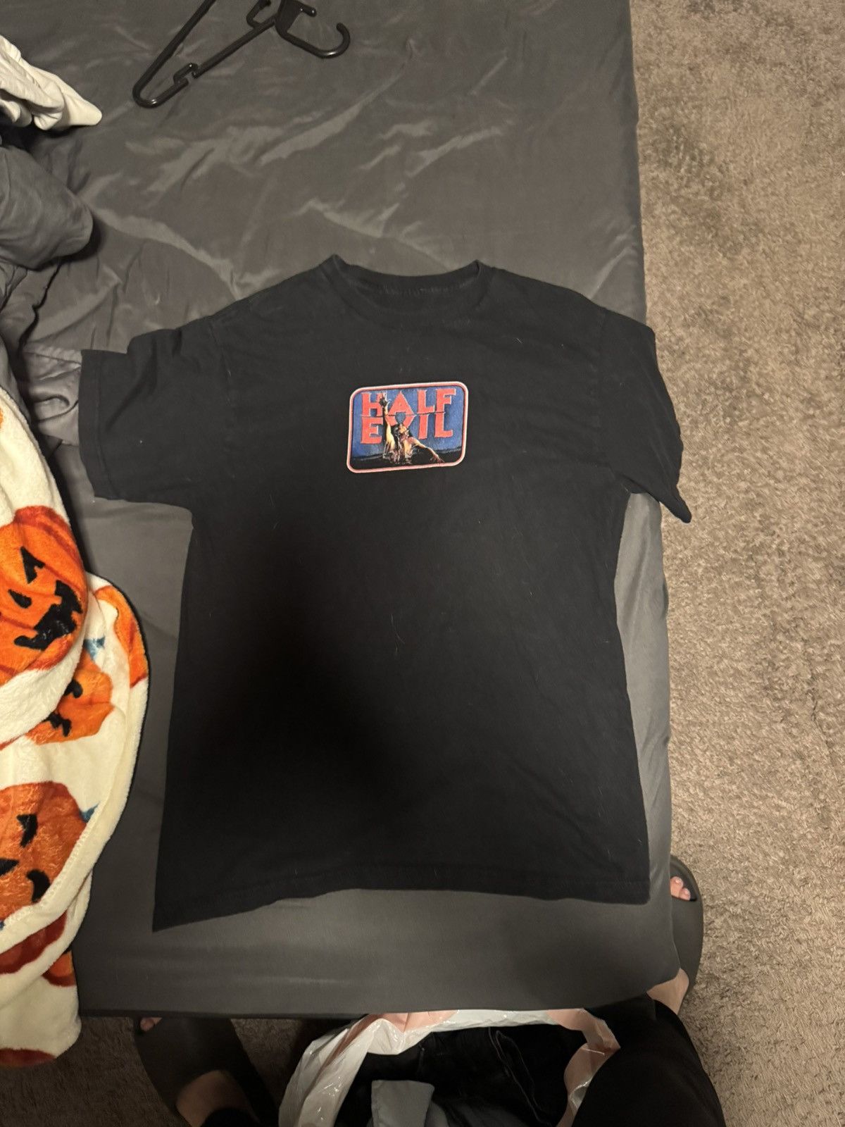 Half Evil half evil lake tee Size US M / EU 48-50 / 2 - 1 Thumbnail