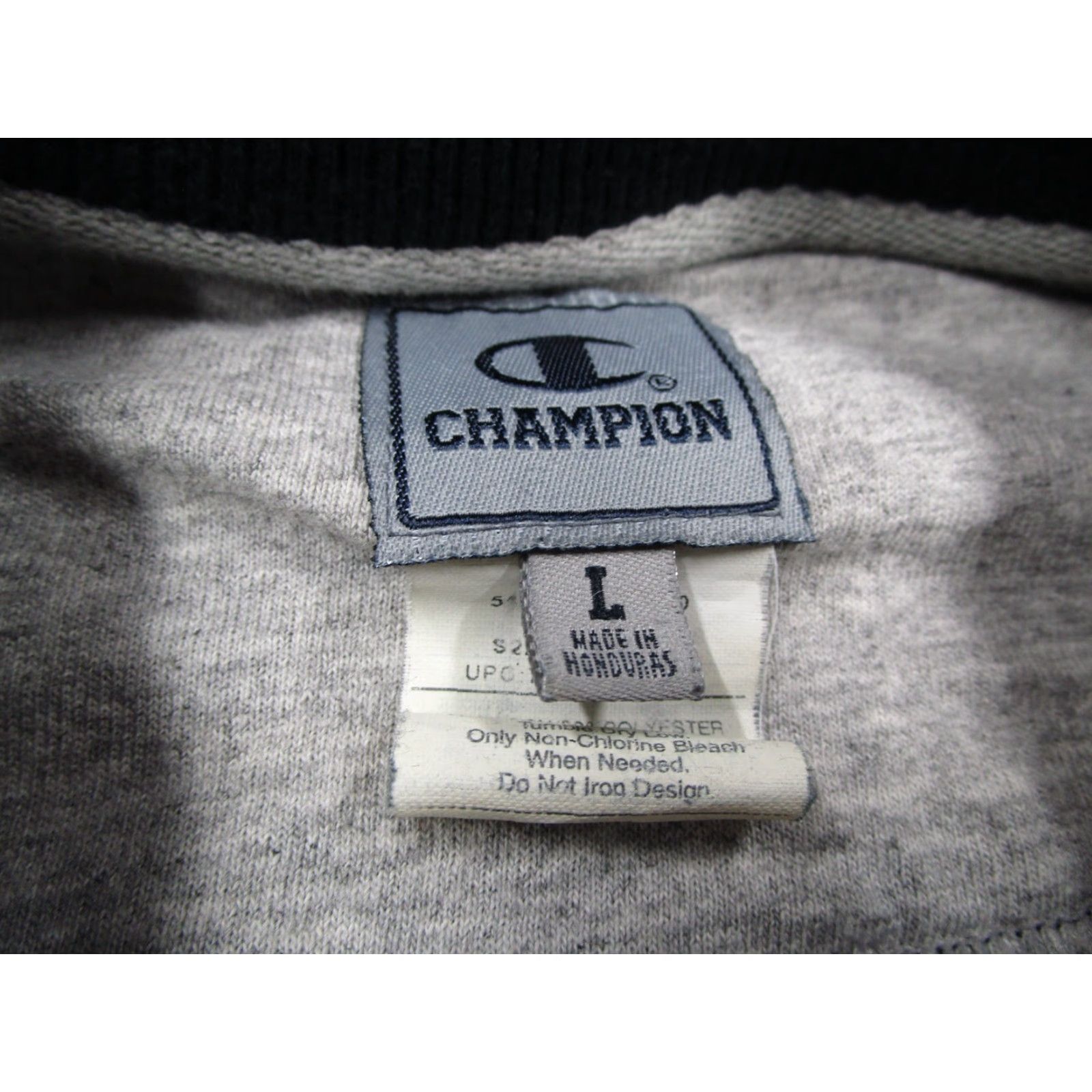 Champion VINTAGE Champion Sweatshirt Mens Large Dark Blue Pullover Long Sleeve Cotton Blend Y2K Sort Size US L / EU 52-54 / 3 - 2 Thumbnail