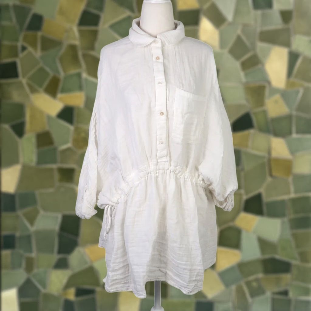 Vintage VINTAGE Elan White Cotton Button Front Cinch Waist Tunic Top 3/4 Sleeve Small Womens Tunic Cotton White Solid 3/4 Sleeve Cinch Waist Button-Up Blouse Size S / US 4 / IT 40 - 1 Thumbnail