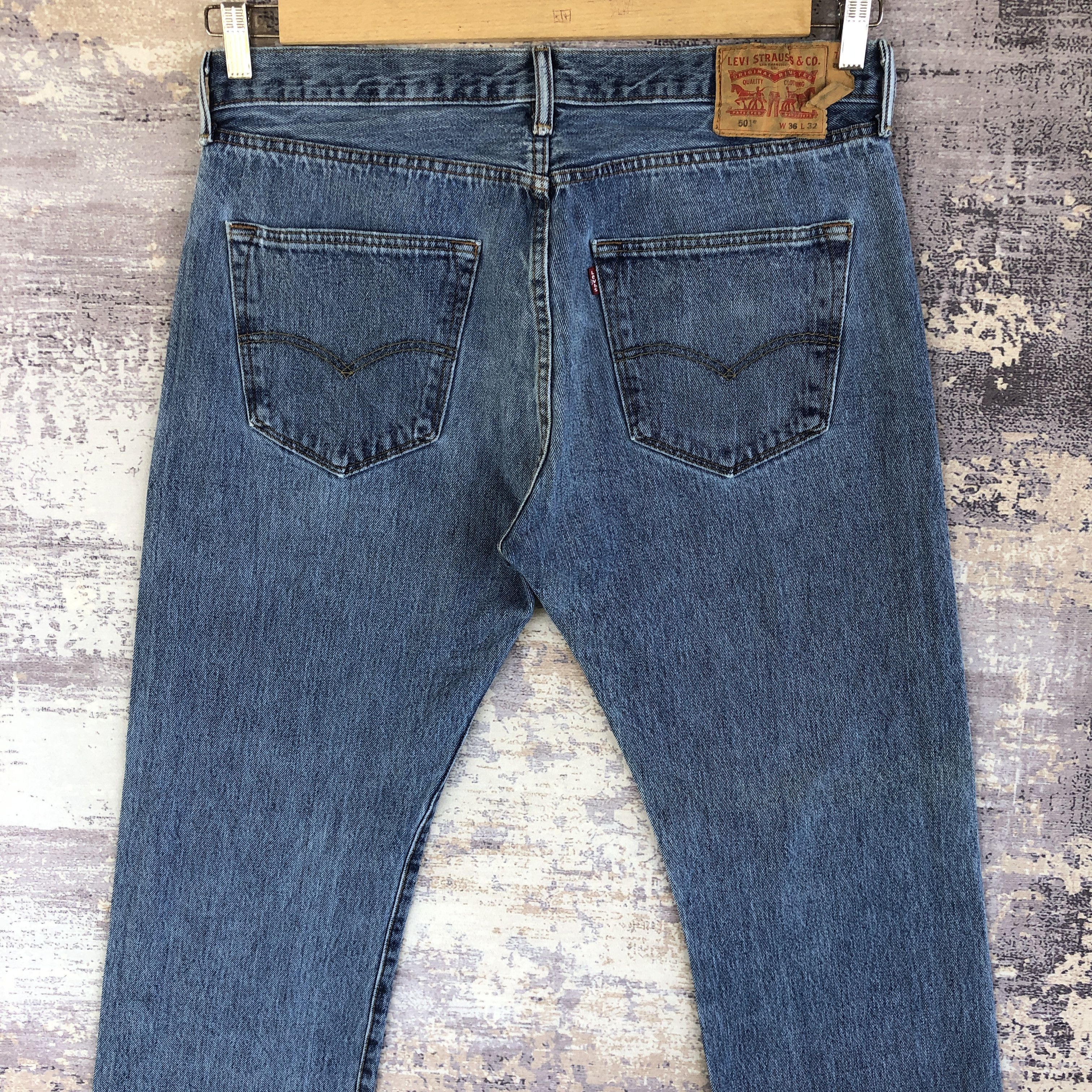 Levi's Vintage Levis 501 Jeans Blue Wash Levi's Distressed Denim Size US 34 / EU 50 - 4 Thumbnail