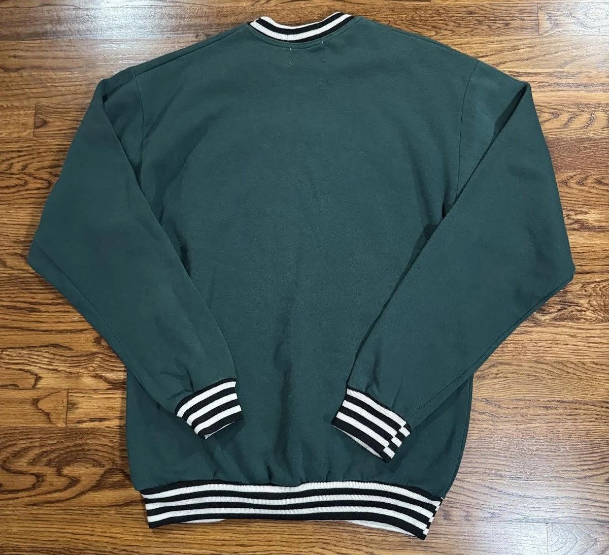 Guess Vintage Bootleg Guess Jeans USA Green Sweatshirt (Size XL) Size US XL / EU 56 / 4 - 3 Thumbnail