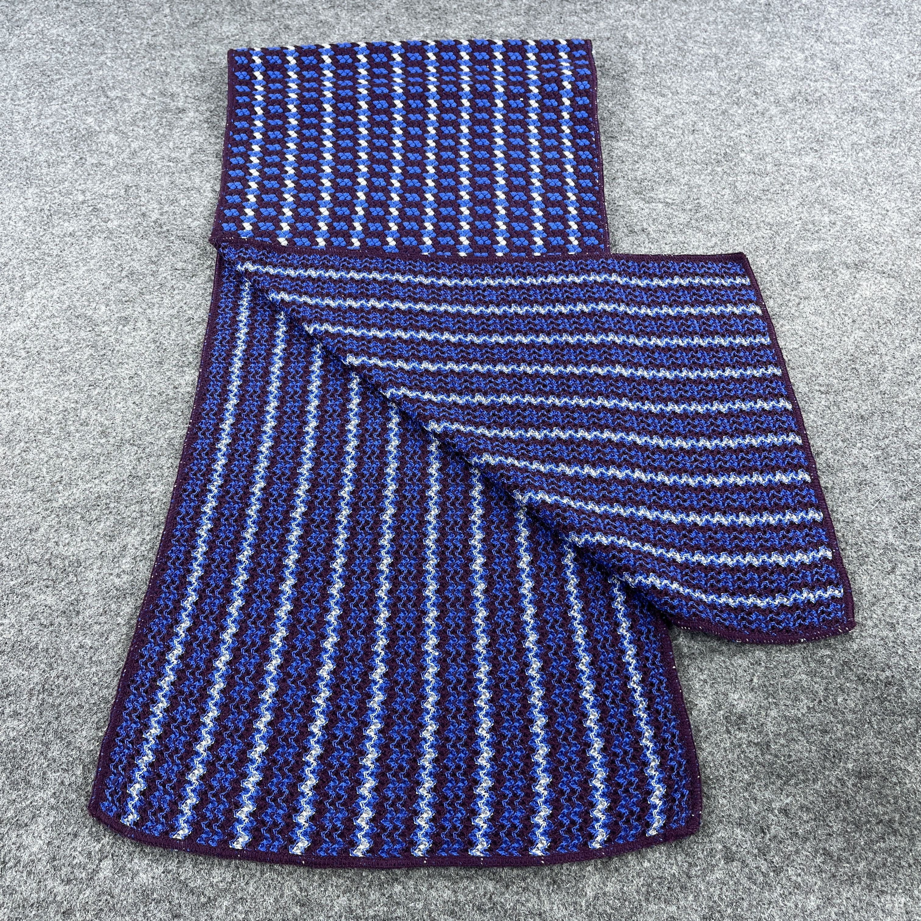 Missoni Scarf / Muffler / Neckwear K013