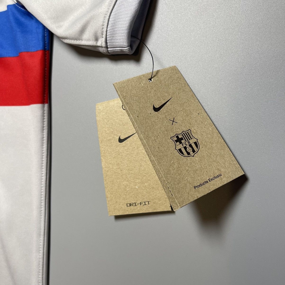 Nike × Vintage BARCELONA NIKE 2022/2023 SOCCER THIRD JERSEY #9 LEWANDOWSKI Size US S / EU 44-46 / 1 - 10 Thumbnail