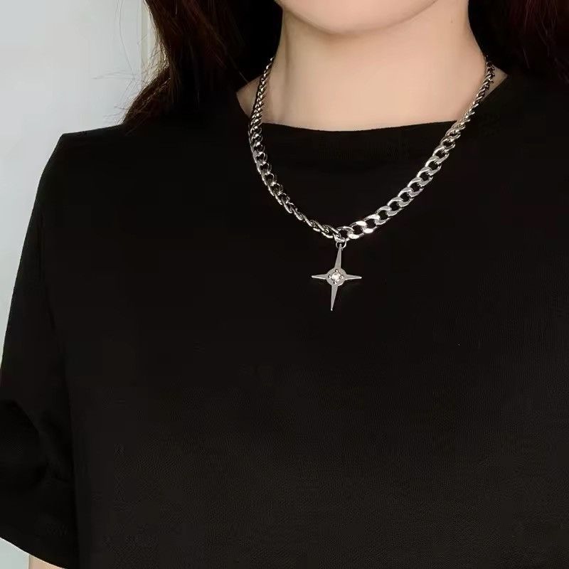 Jewelry Star Pendant Necklace Size ONE SIZE - 2 Thumbnail