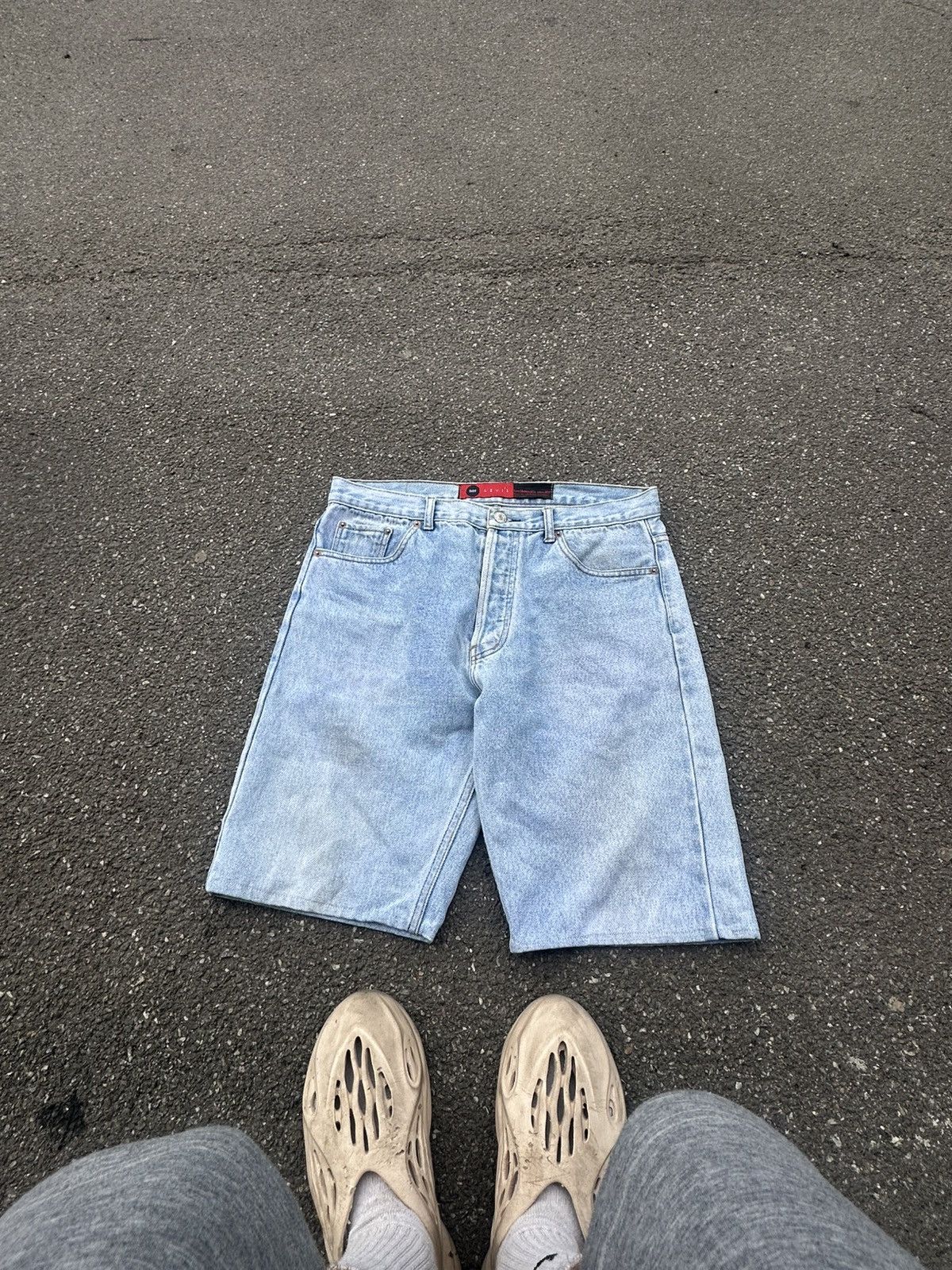 Levi's Levi’s 501 Vintage 90s Light Shorts Size US 34 / EU 50 - 2 Thumbnail