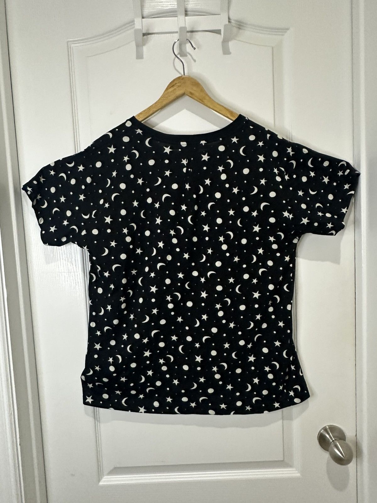 Saint Laurent Paris Saint Laurent Moon and Star Print Short Sleeve Tee Size L / US 10 / IT 46 - 2 Thumbnail