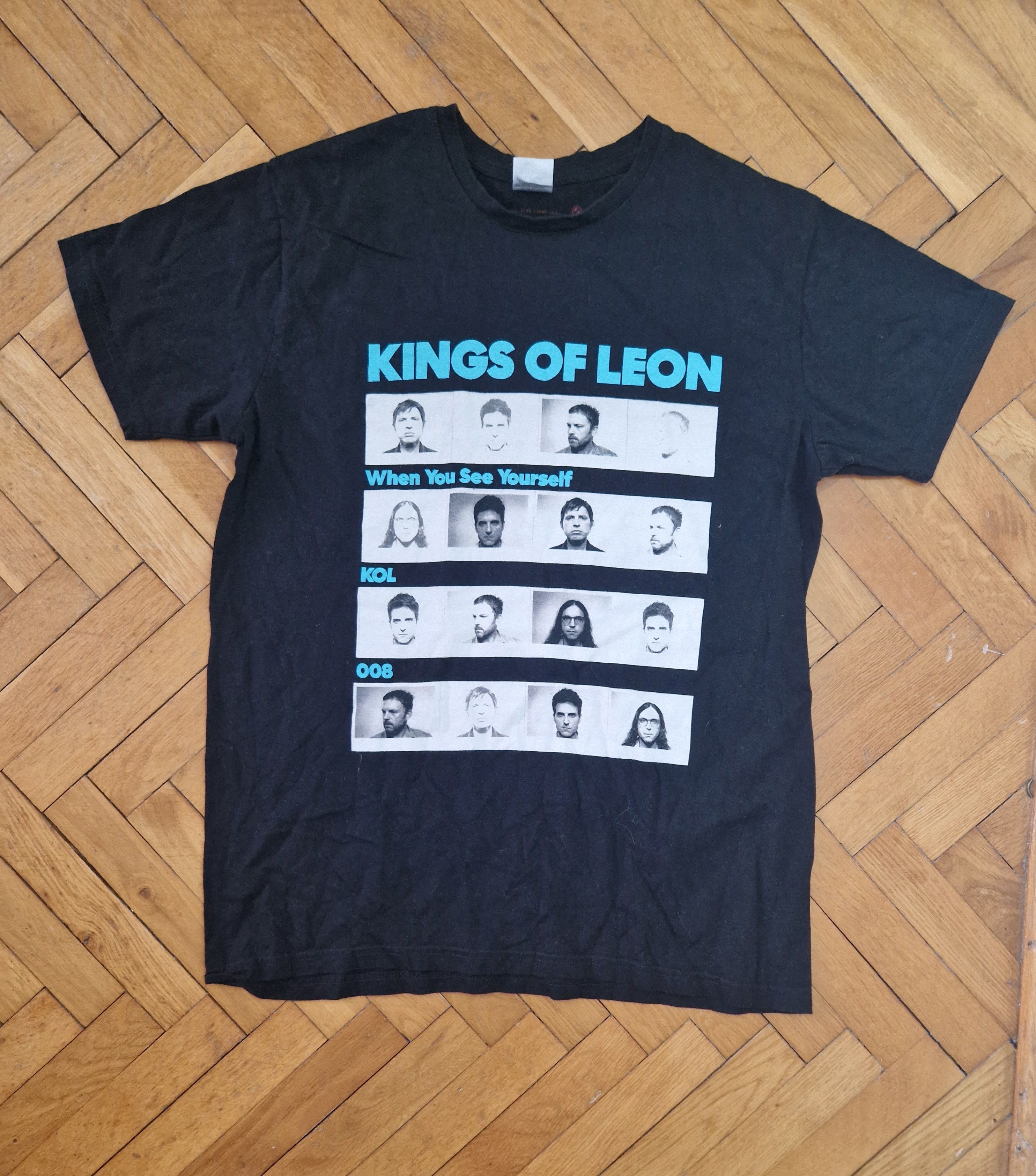 Band Tees Kings of Leon 2022 Tour T-shirt Size US L / EU 52-54 / 3 - 1 Thumbnail