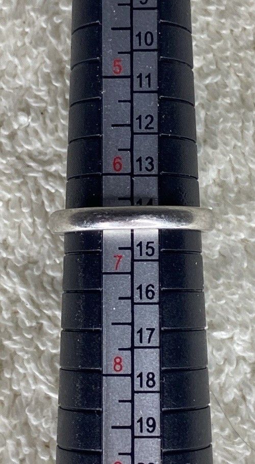 Tiffany & Co. Tiffany&Co. Platinum (PT950) 3mm Band Ring (size 6.5) Size ONE SIZE - 8 Thumbnail