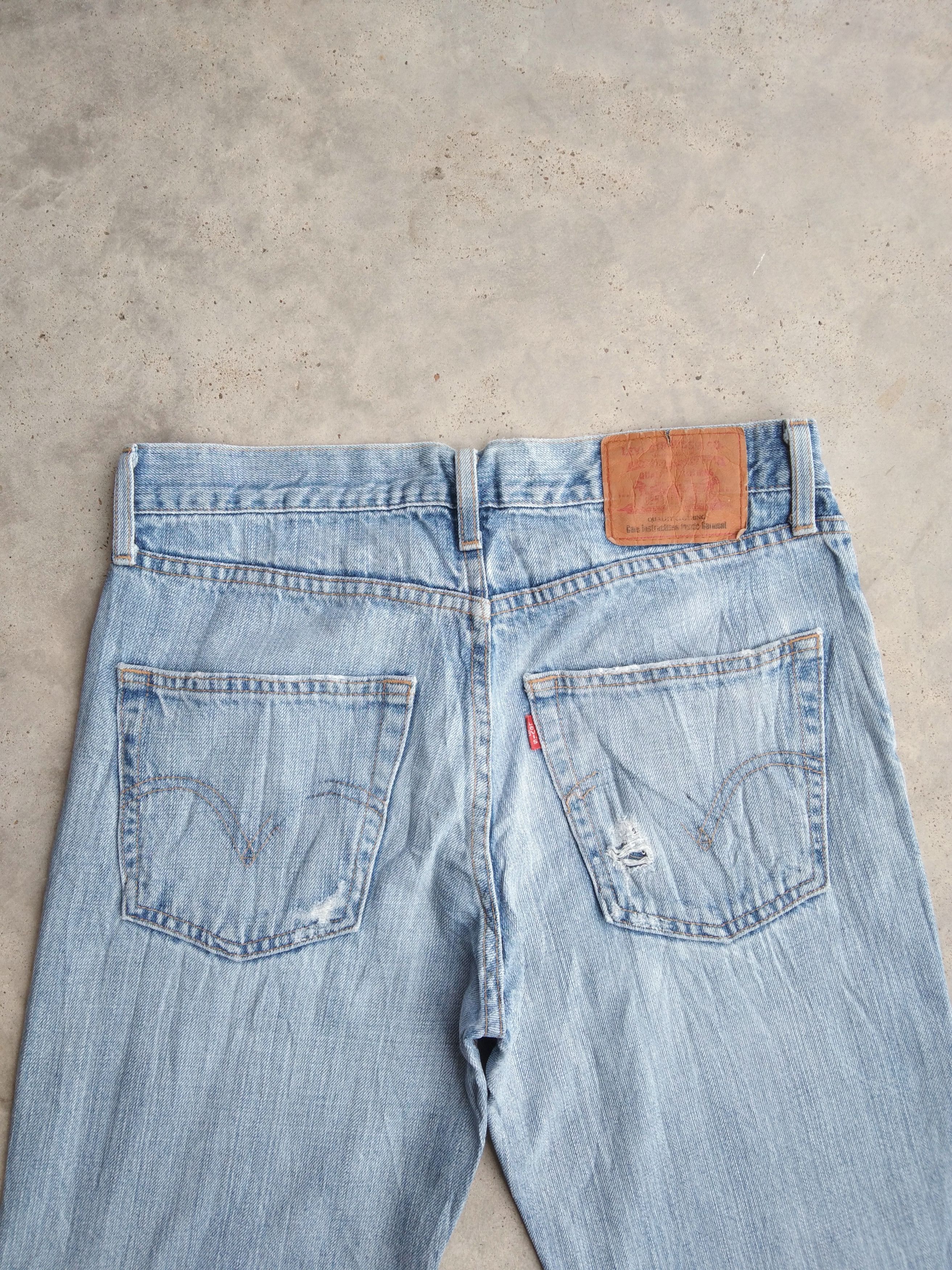Levi's Vintage Levi's Jeans 533 Faded Blue Wash 32x32 Size US 32 / EU 48 - 4 Thumbnail