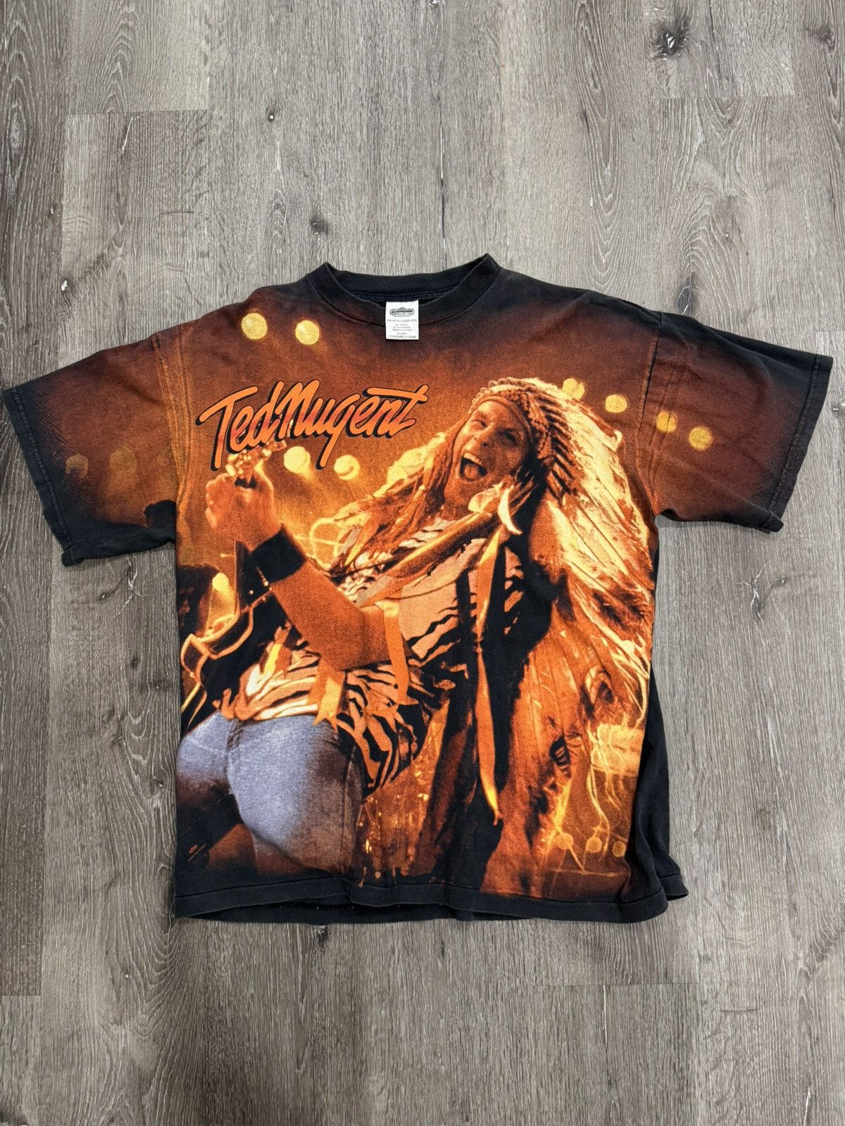 Vintage Vintage 90s All OverPrint 95’ Ted Nugent Bash Band TShirt XL Size US XL / EU 56 / 4 - 1 Thumbnail