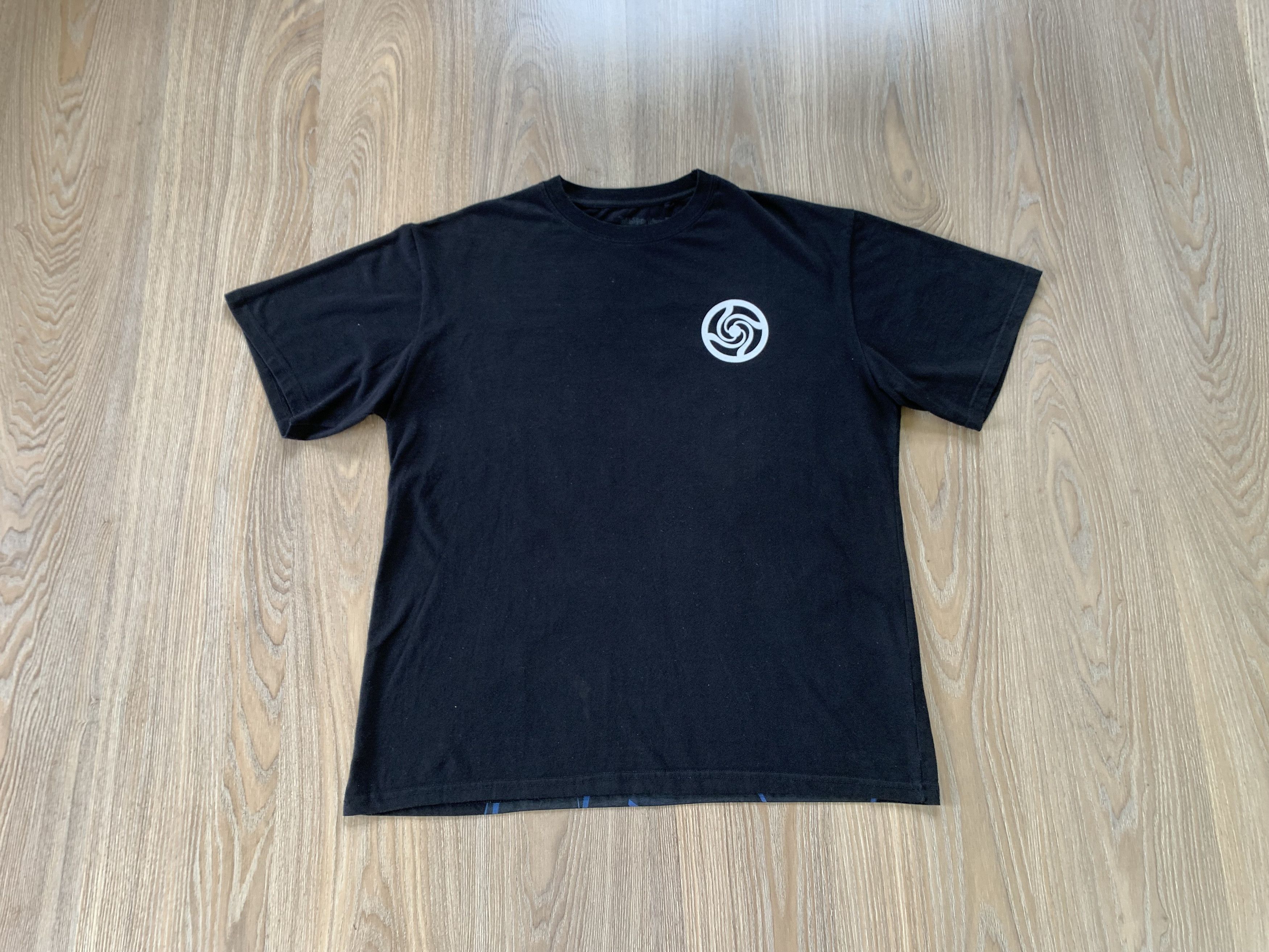 Anime × Pull & Bear Jujutsu Kaisen Anime Printed T Shirt Size US XL / EU 56 / 4 - 1 Thumbnail