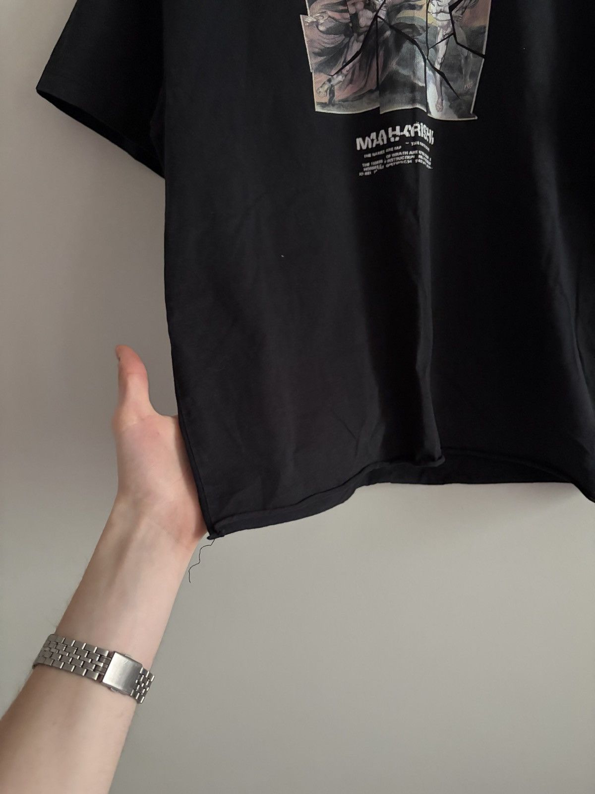Maharishi Maharishi Cropped Boxy Graphic T-Shirt Size US M / EU 48-50 / 2 - 5 Thumbnail