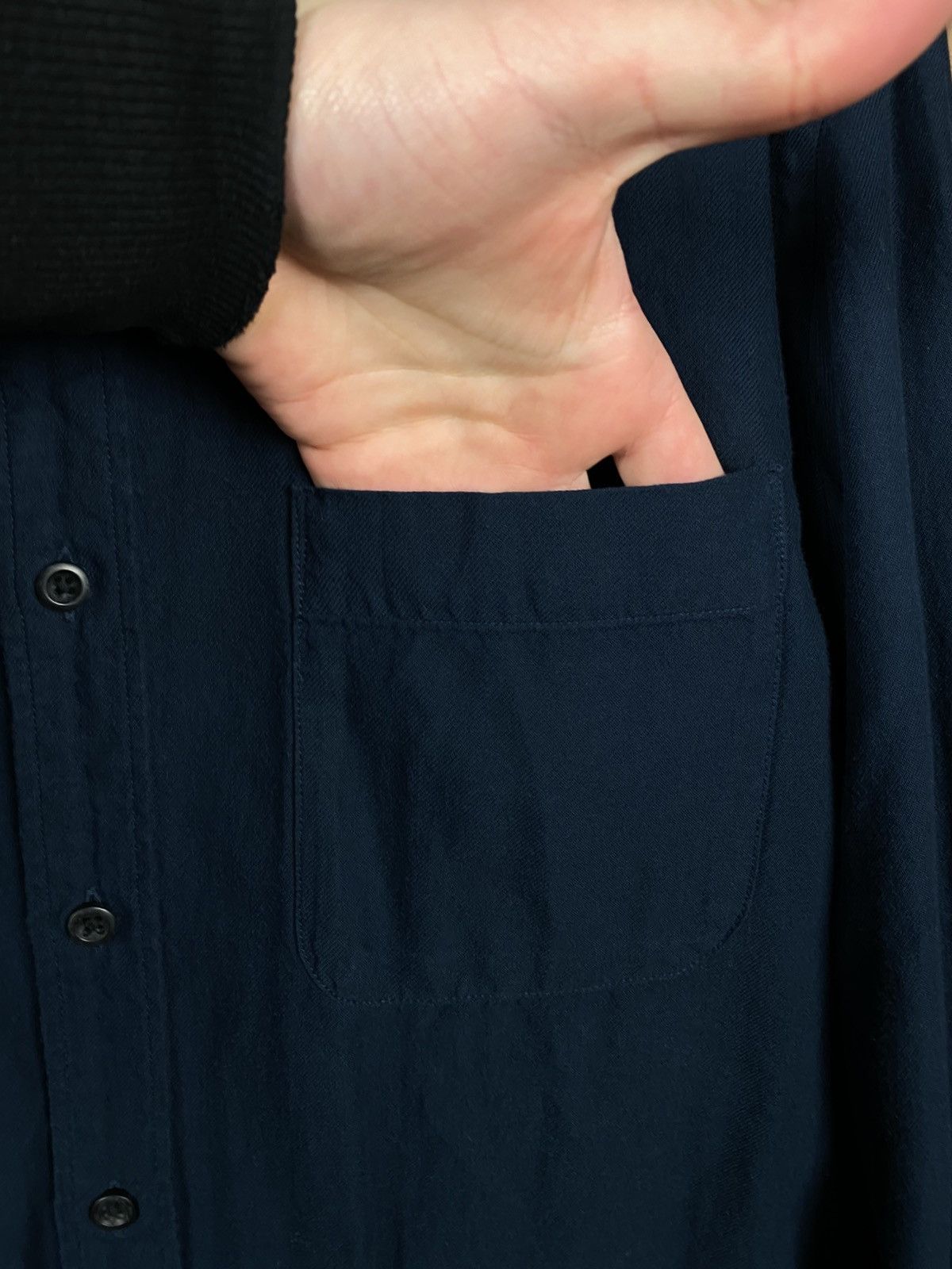 Uniqlo 🕊️Shirt Button Up Collarless Uniqlo Japanese Brand Tee🕊️ Size US S / EU 44-46 / 1 - 3 Thumbnail