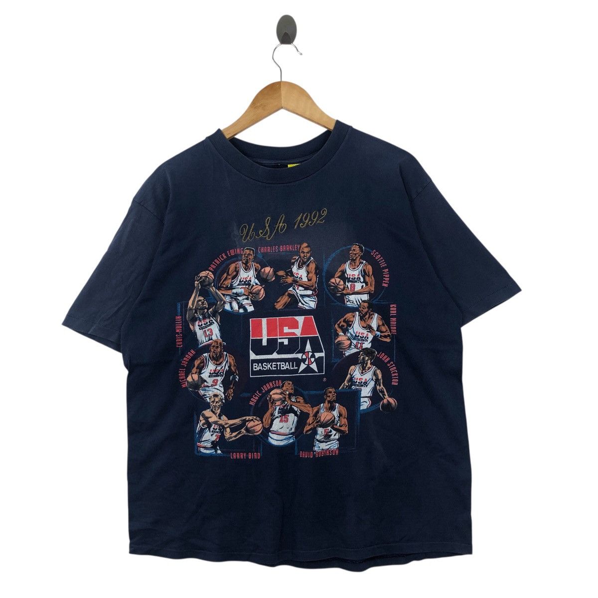 Vintage Vintage 1992 USA BASKETBALL Team T Shirt Michael Jordan Size US L / EU 52-54 / 3 - 1 Thumbnail