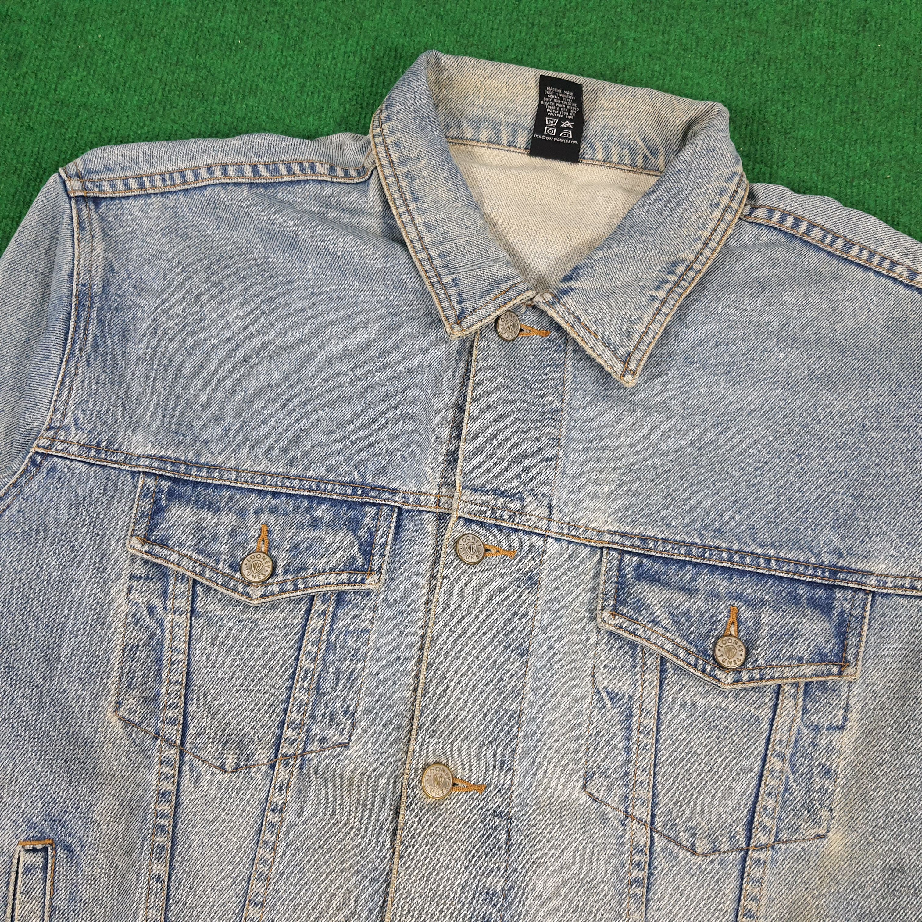 Vintage × Warner Bros Vintage Warner Bros. Studio Embroidered Denim Jeans Jacket Size US L / EU 52-54 / 3 - 4 Thumbnail